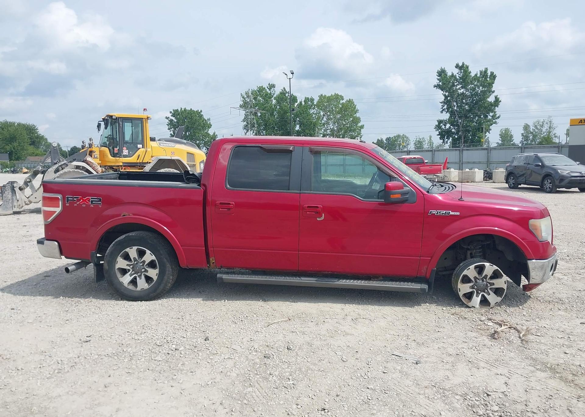 2010 FORD F-150 XLT