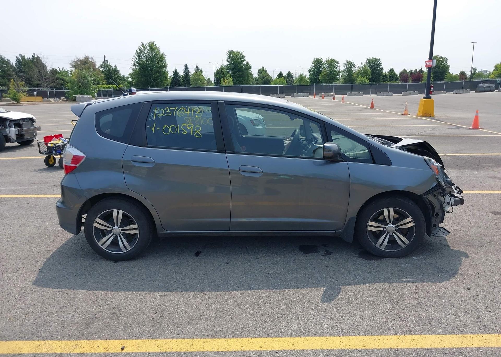 2014 HONDA FIT
