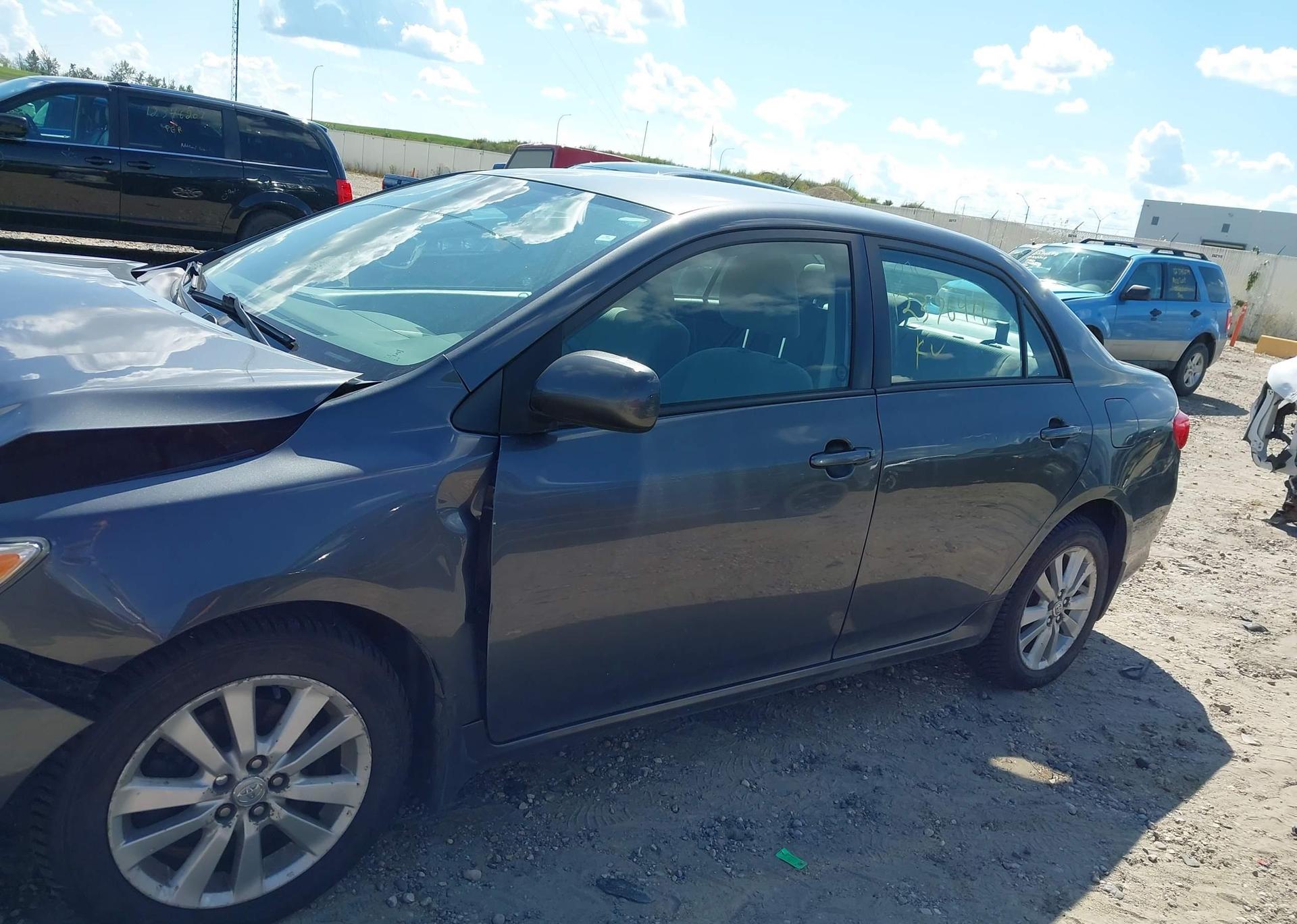 2010 TOYOTA COROLLA LE