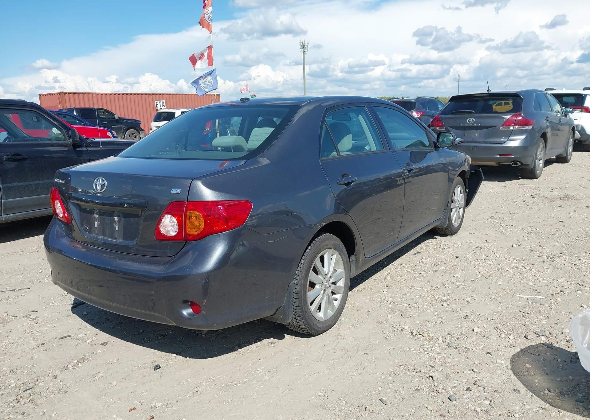 2010 TOYOTA COROLLA LE