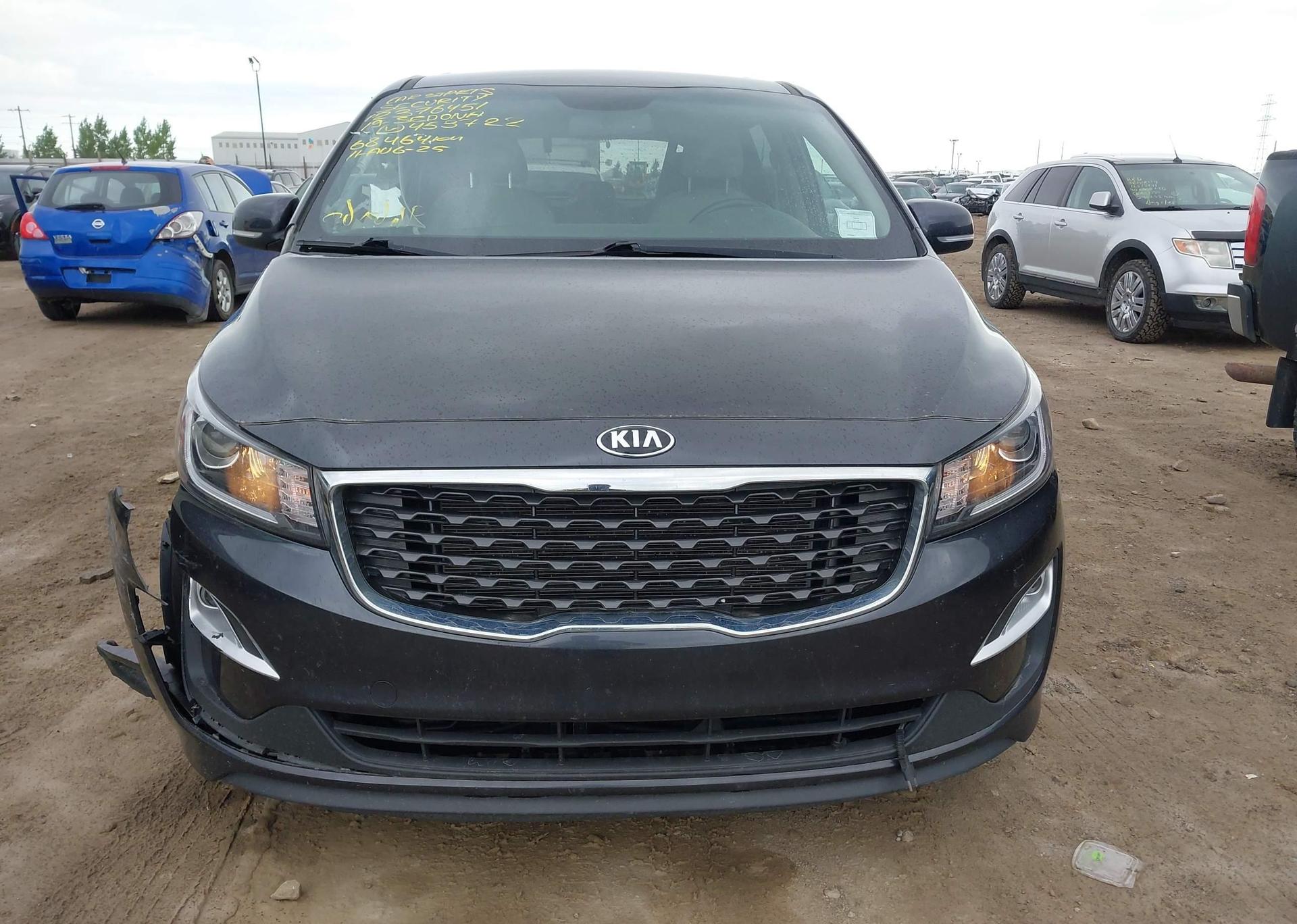 2019 KIA SEDONA LX