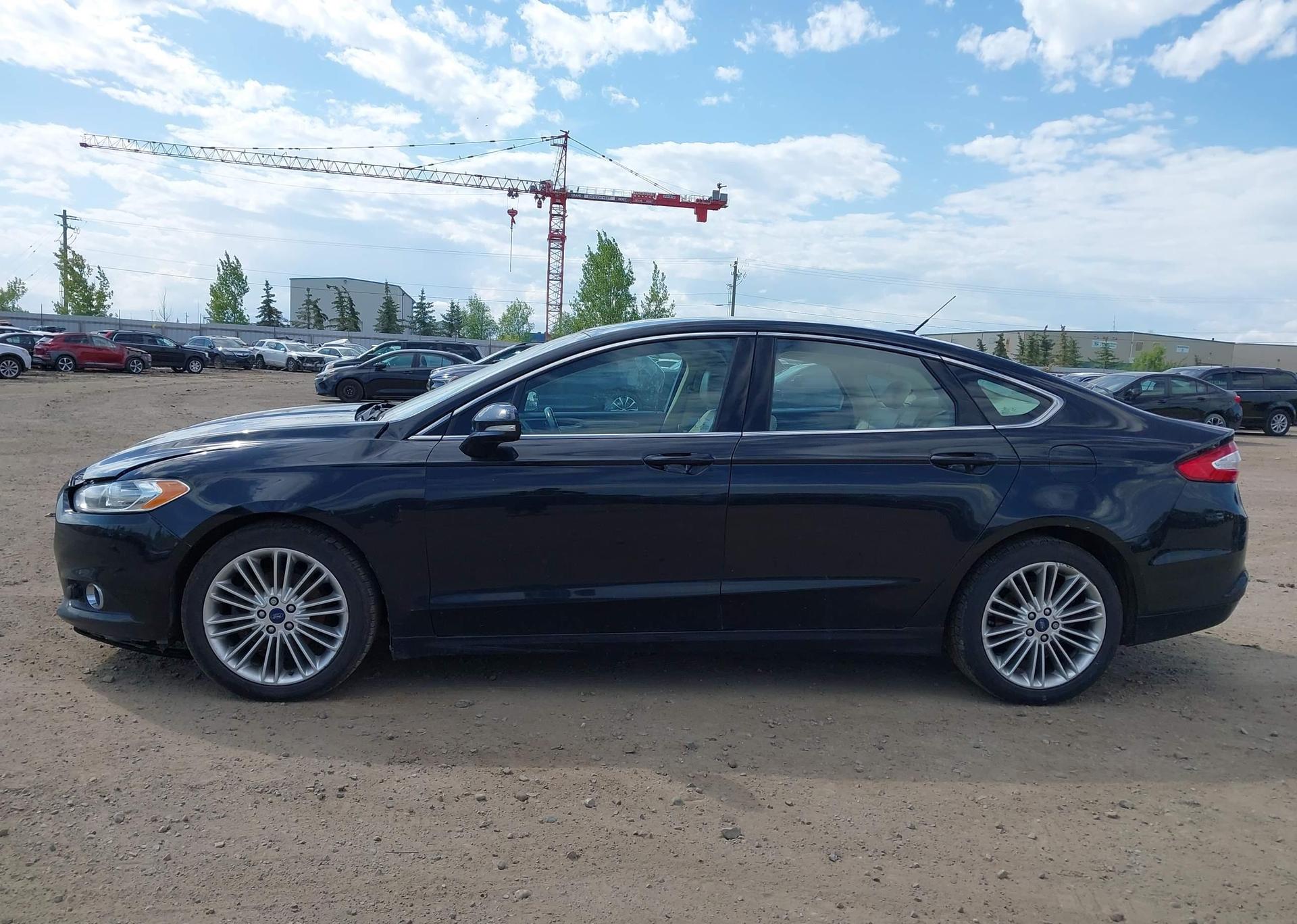 2015 FORD FUSION SE