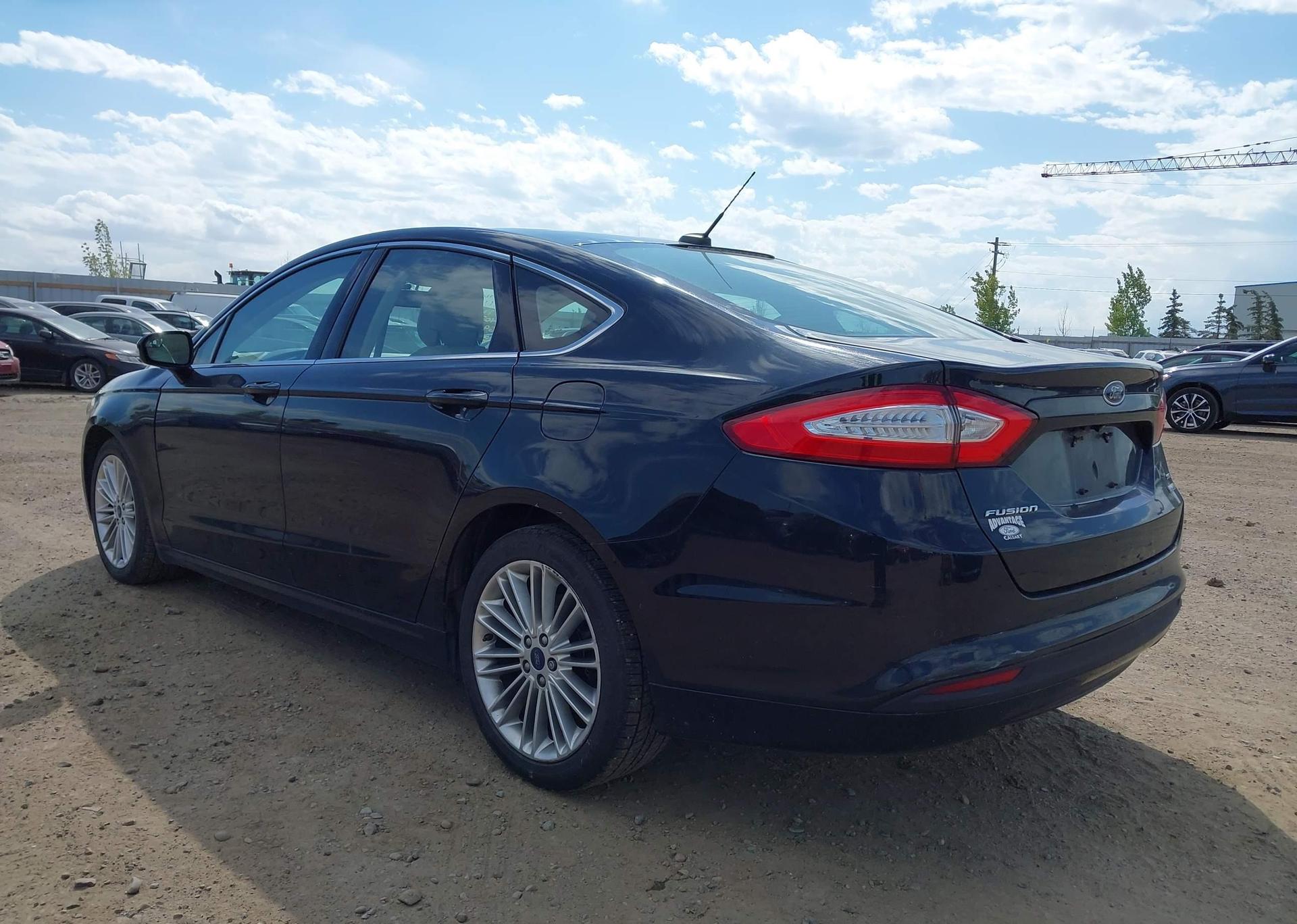 2015 FORD FUSION SE