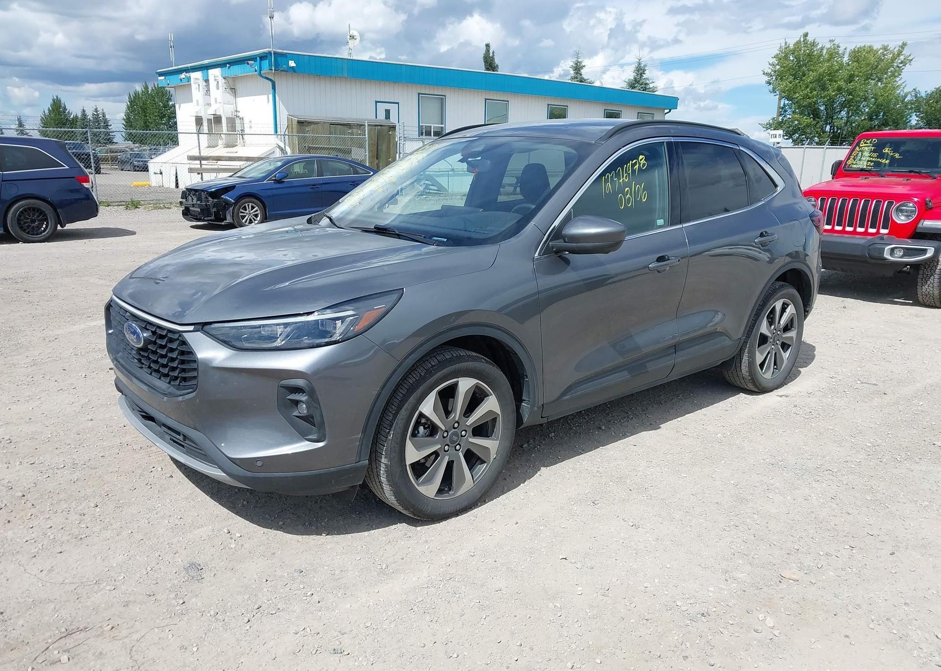 2024 FORD ESCAPE PLATINUM