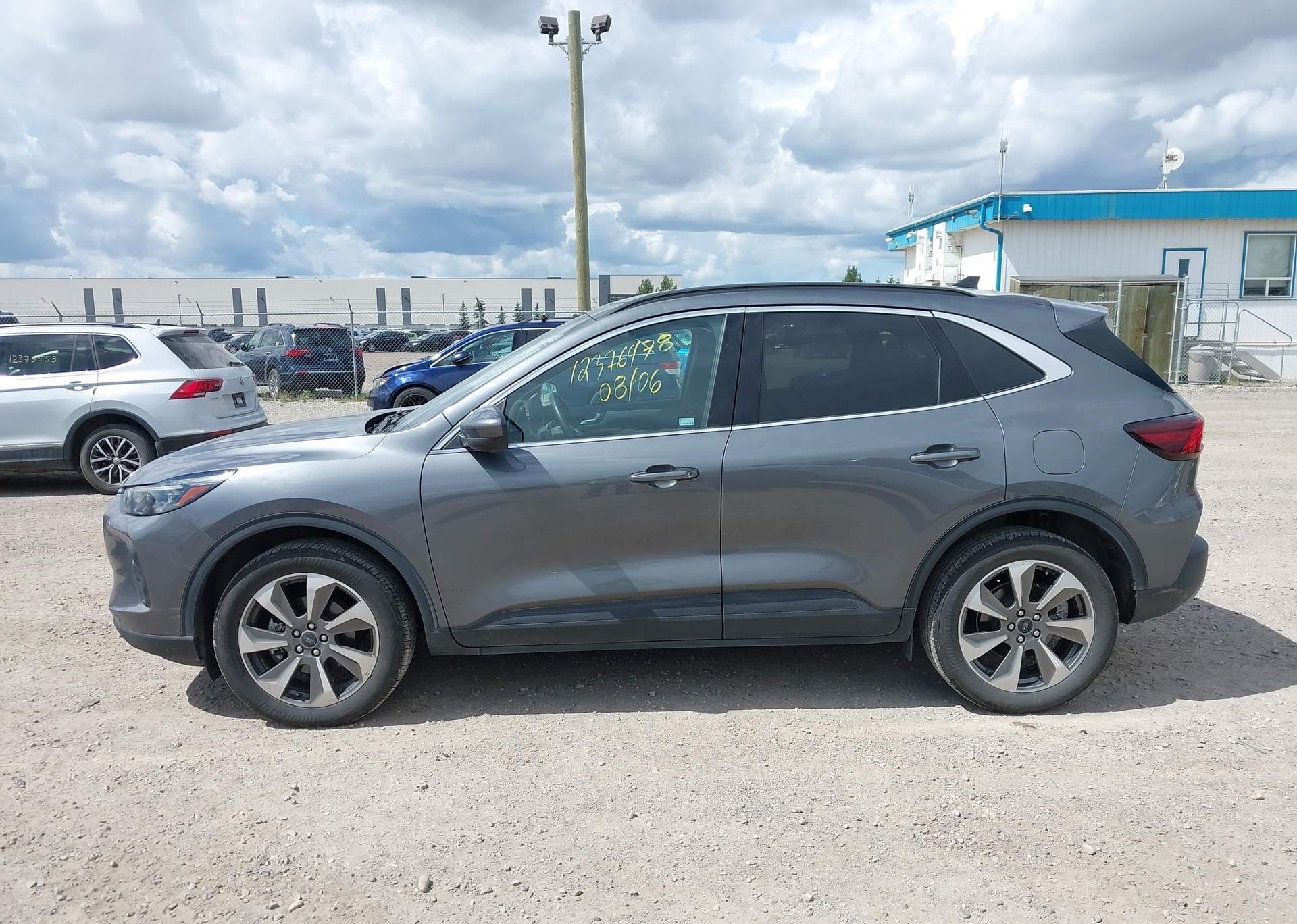 2024 FORD ESCAPE PLATINUM