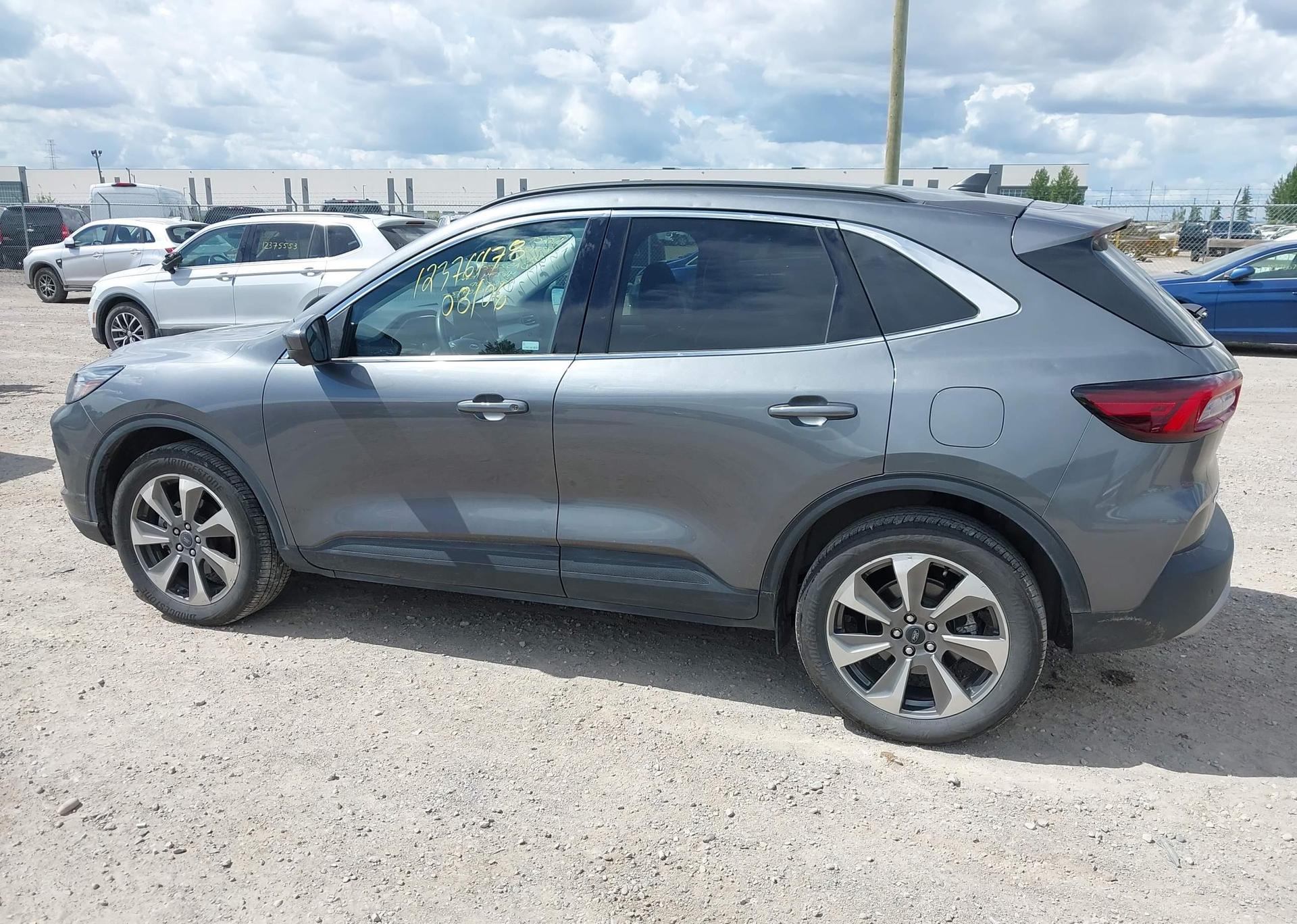 2024 FORD ESCAPE PLATINUM