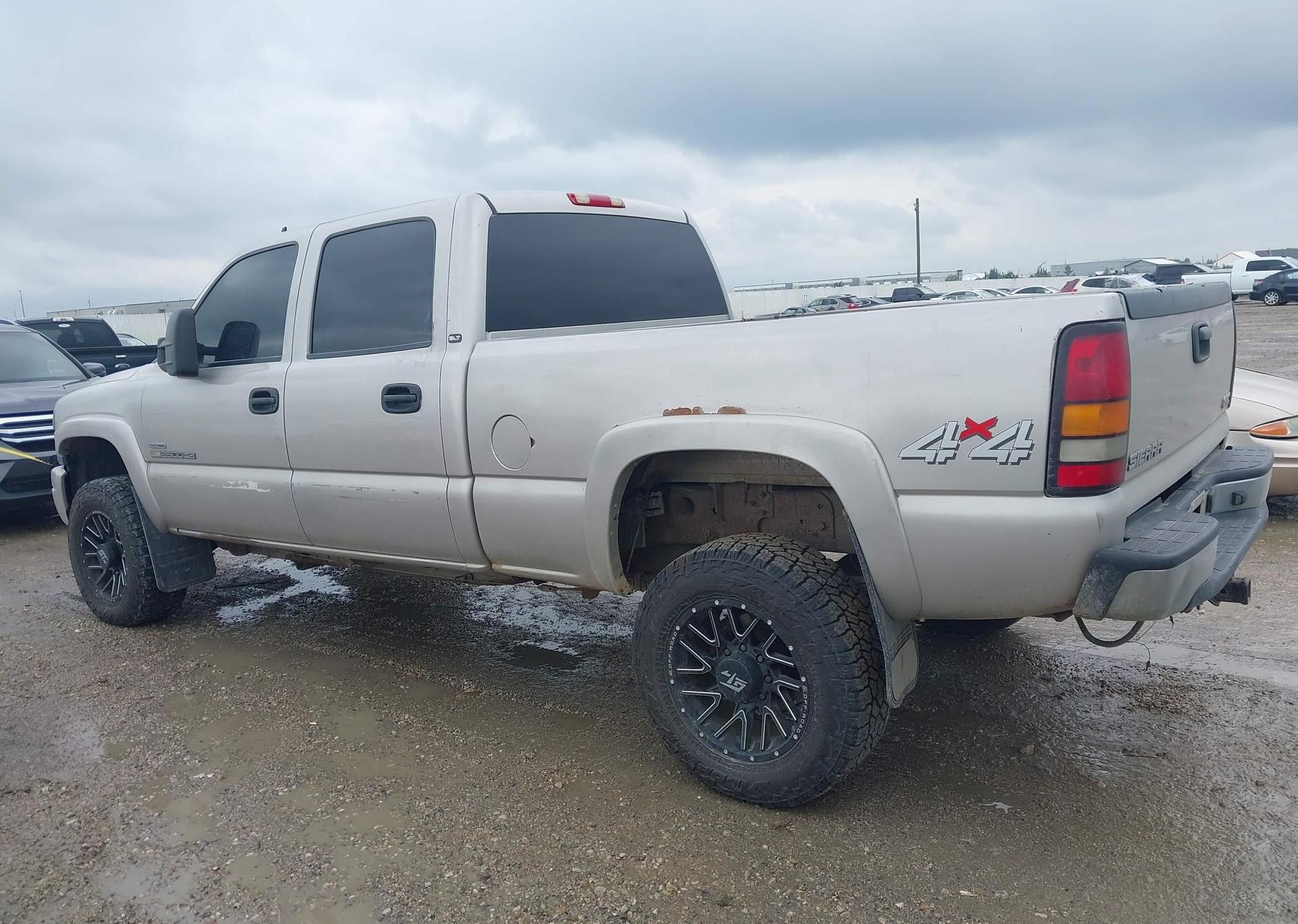 2007 GMC SIERRA 2500HD SL