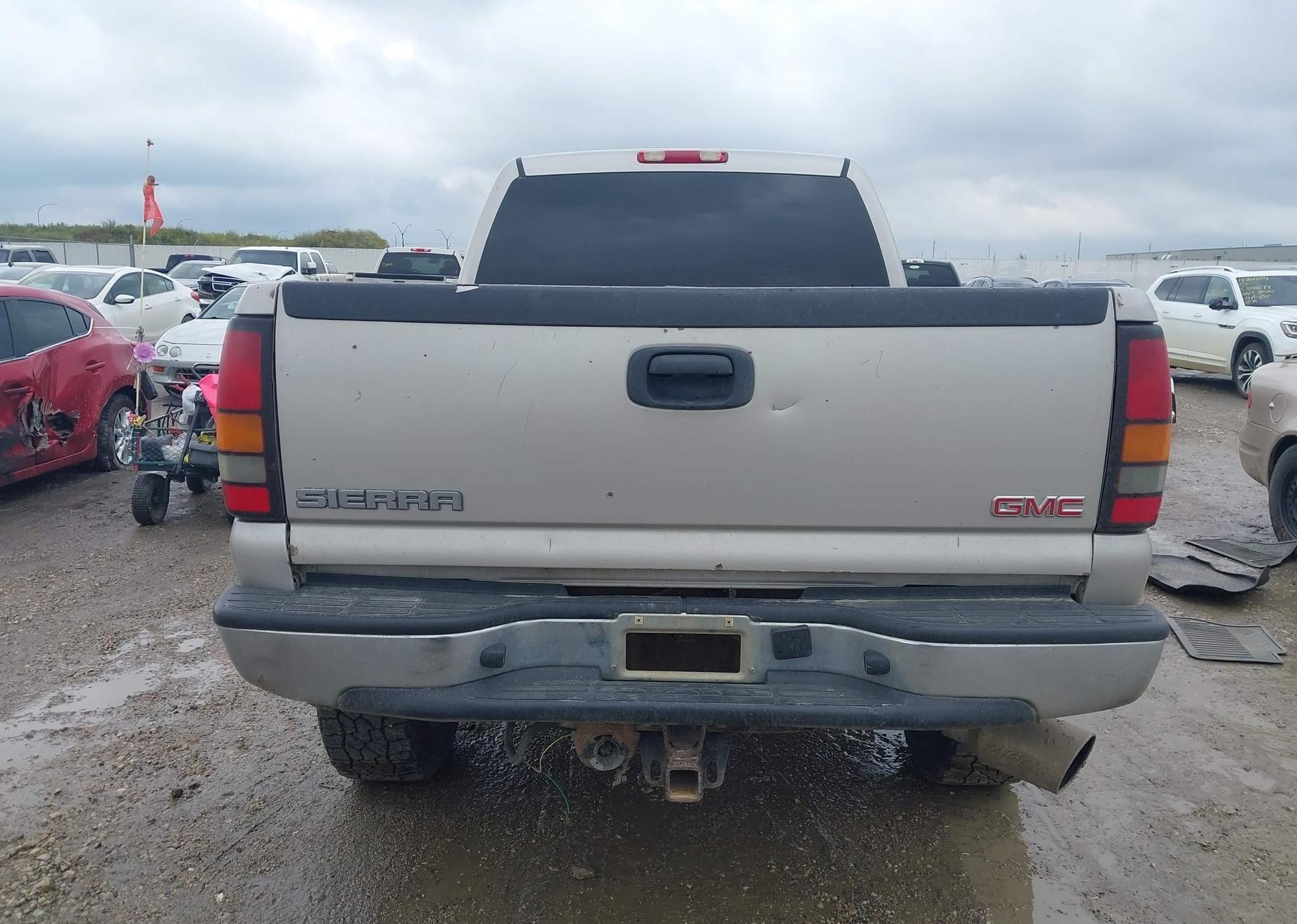 2007 GMC SIERRA 2500HD SL