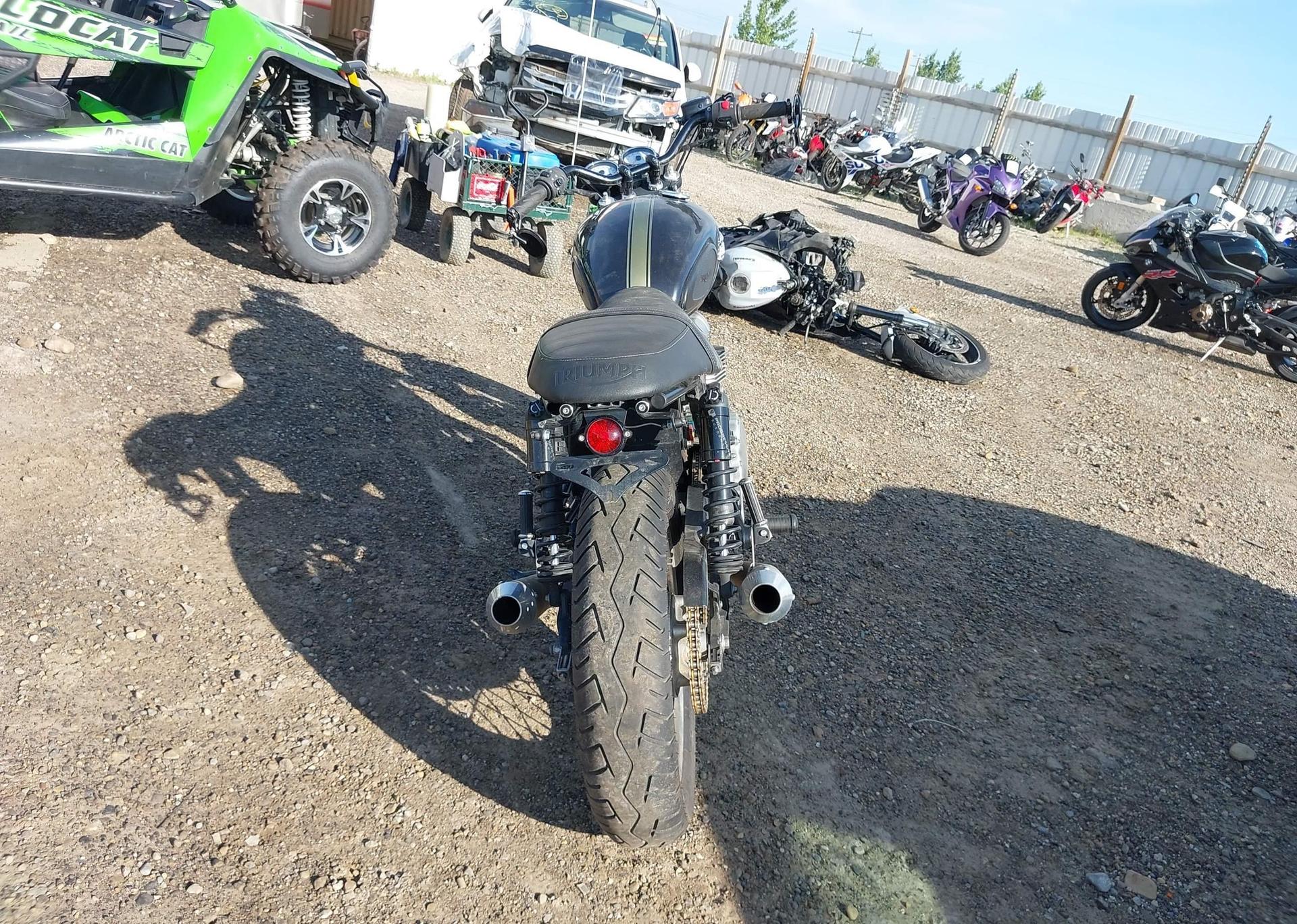 2013 TRIUMPH MOTORCYCLE THRUXTON