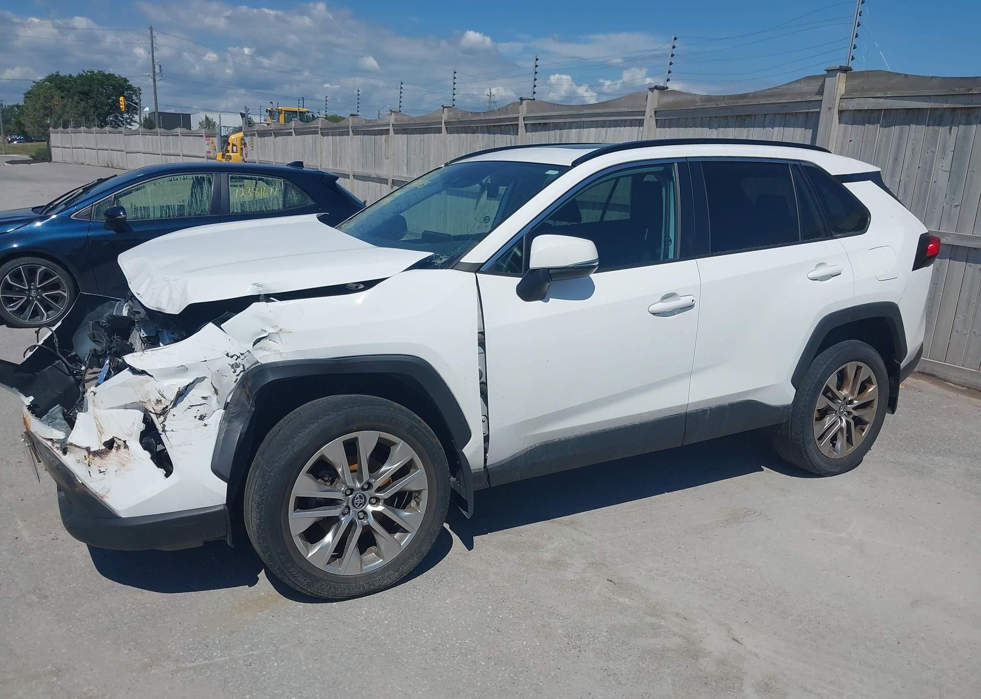 2019 TOYOTA RAV4
