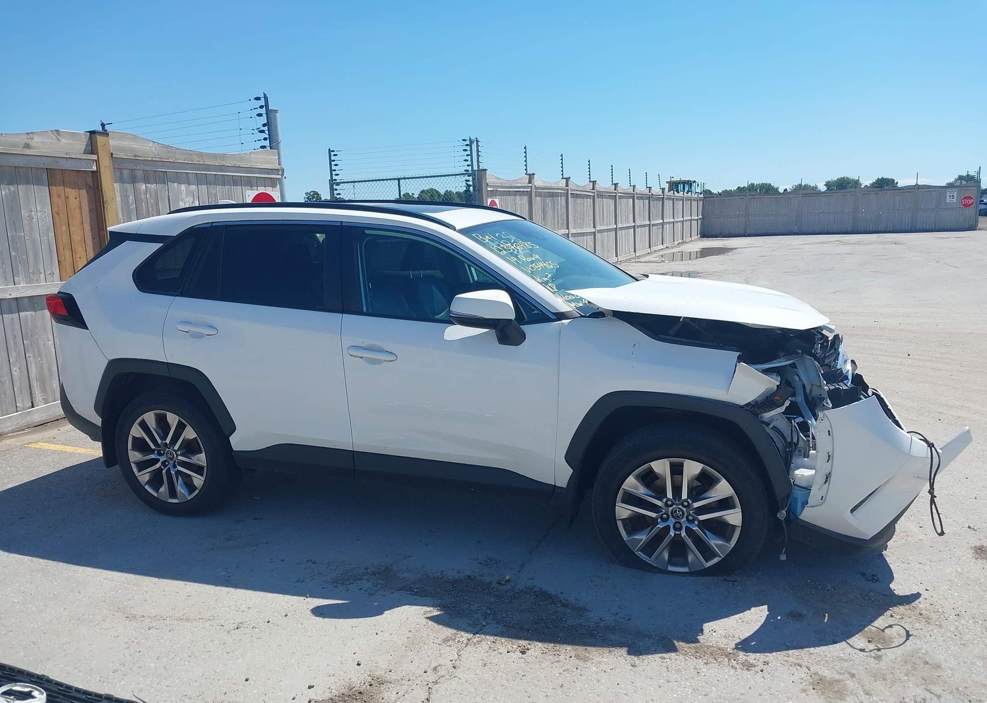 2019 TOYOTA RAV4
