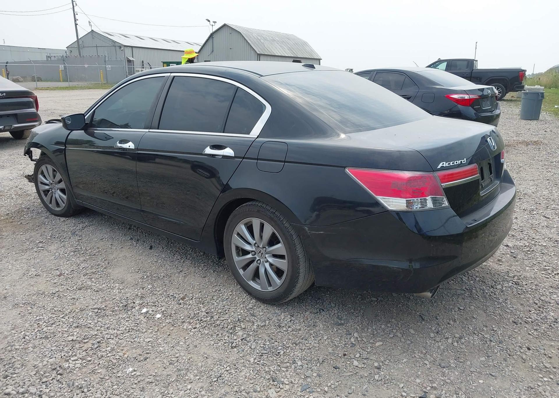 2011 HONDA ACCORD EXL