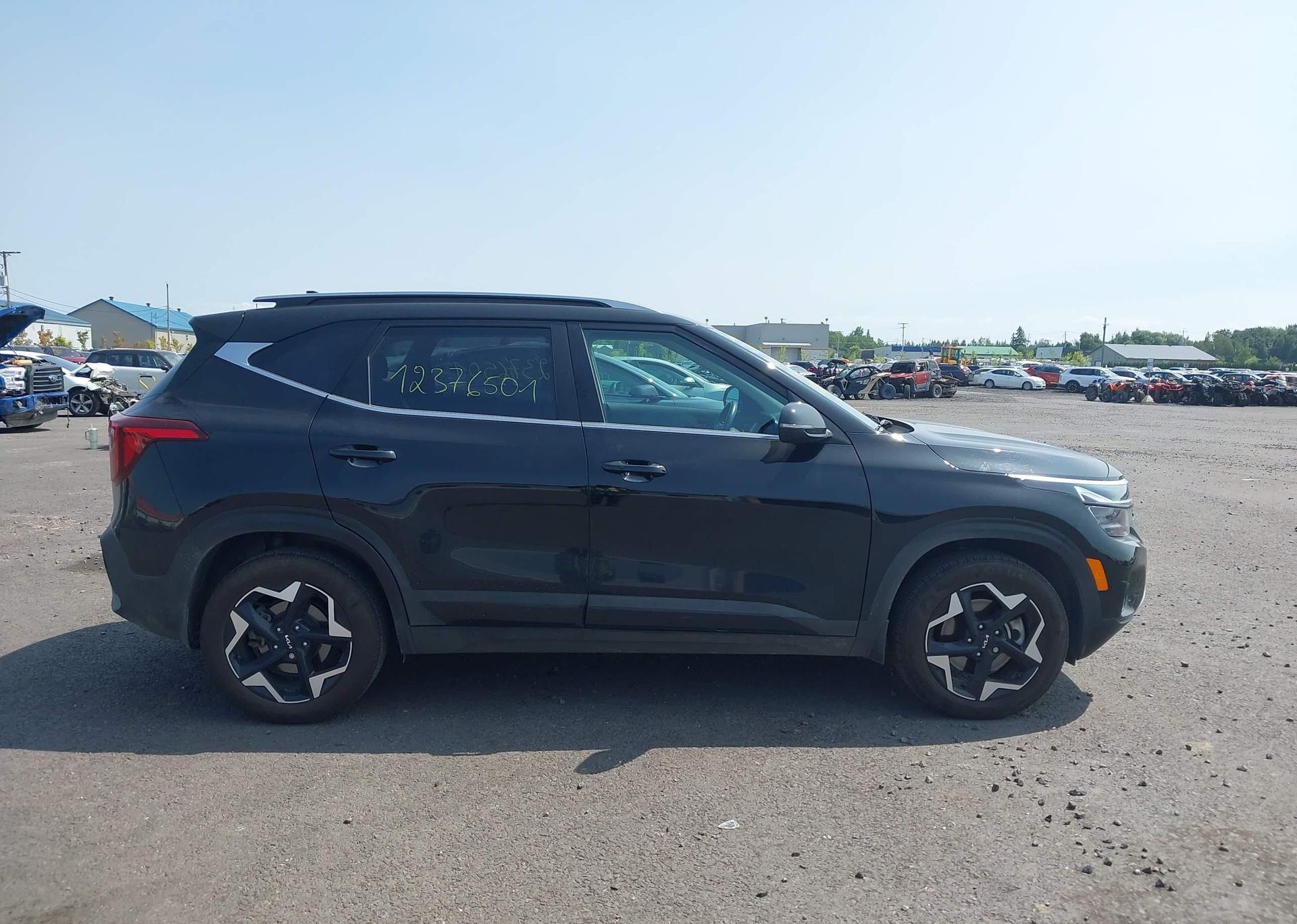 2025 KIA SELTOS EX PREMIUM