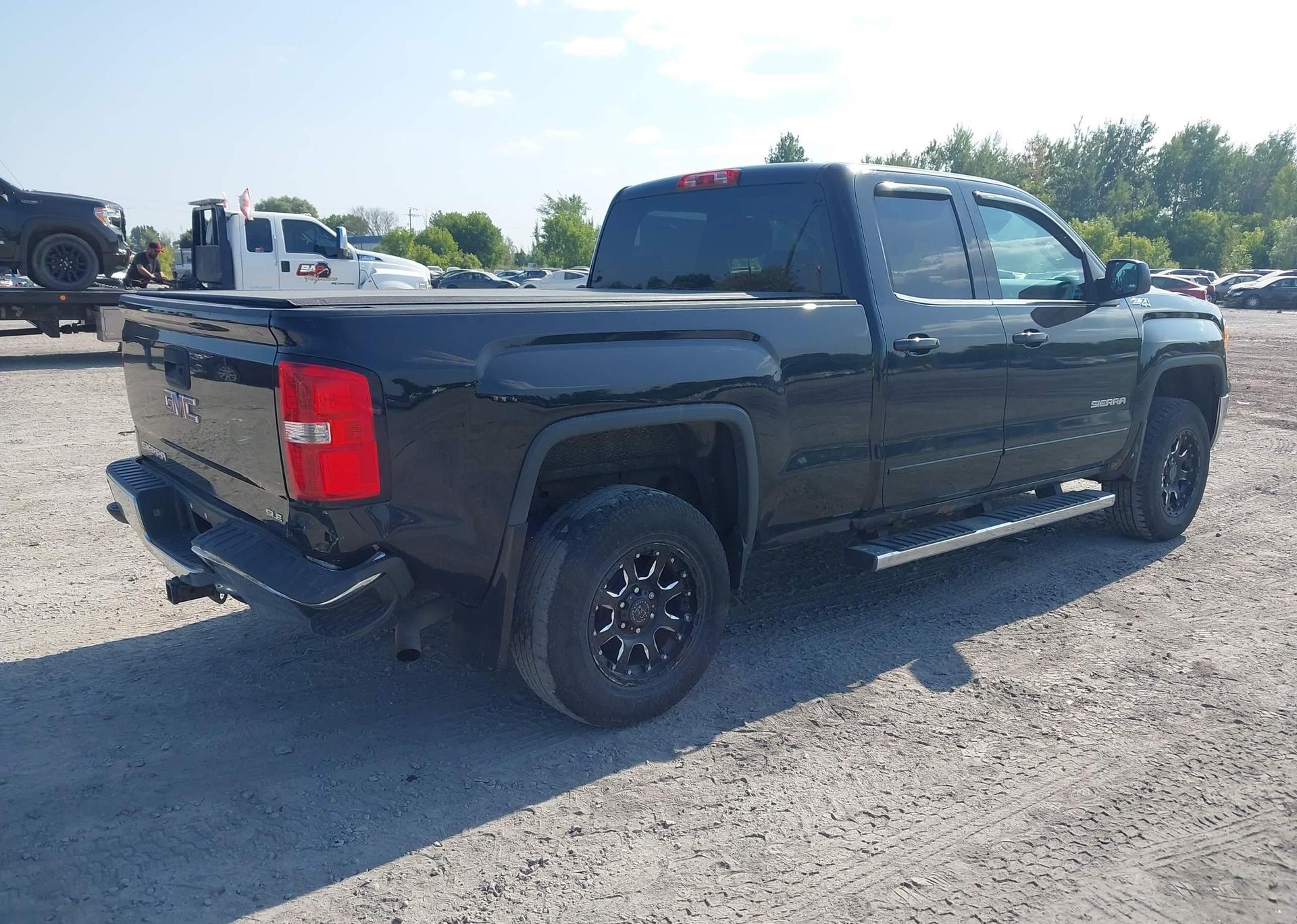 2015 GMC SIERRA 1500 SLE