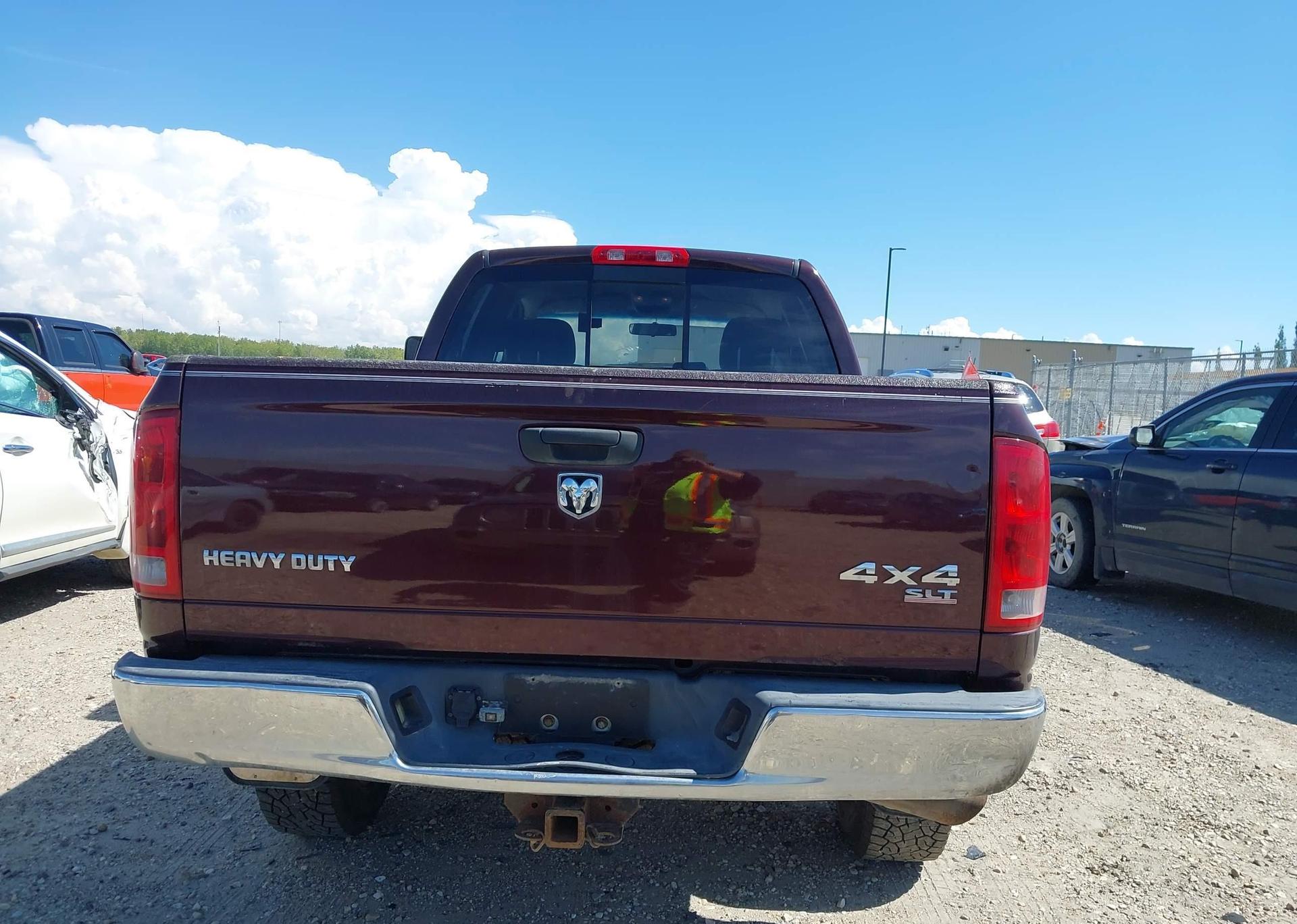 2005 DODGE RAM 3500 SLT
