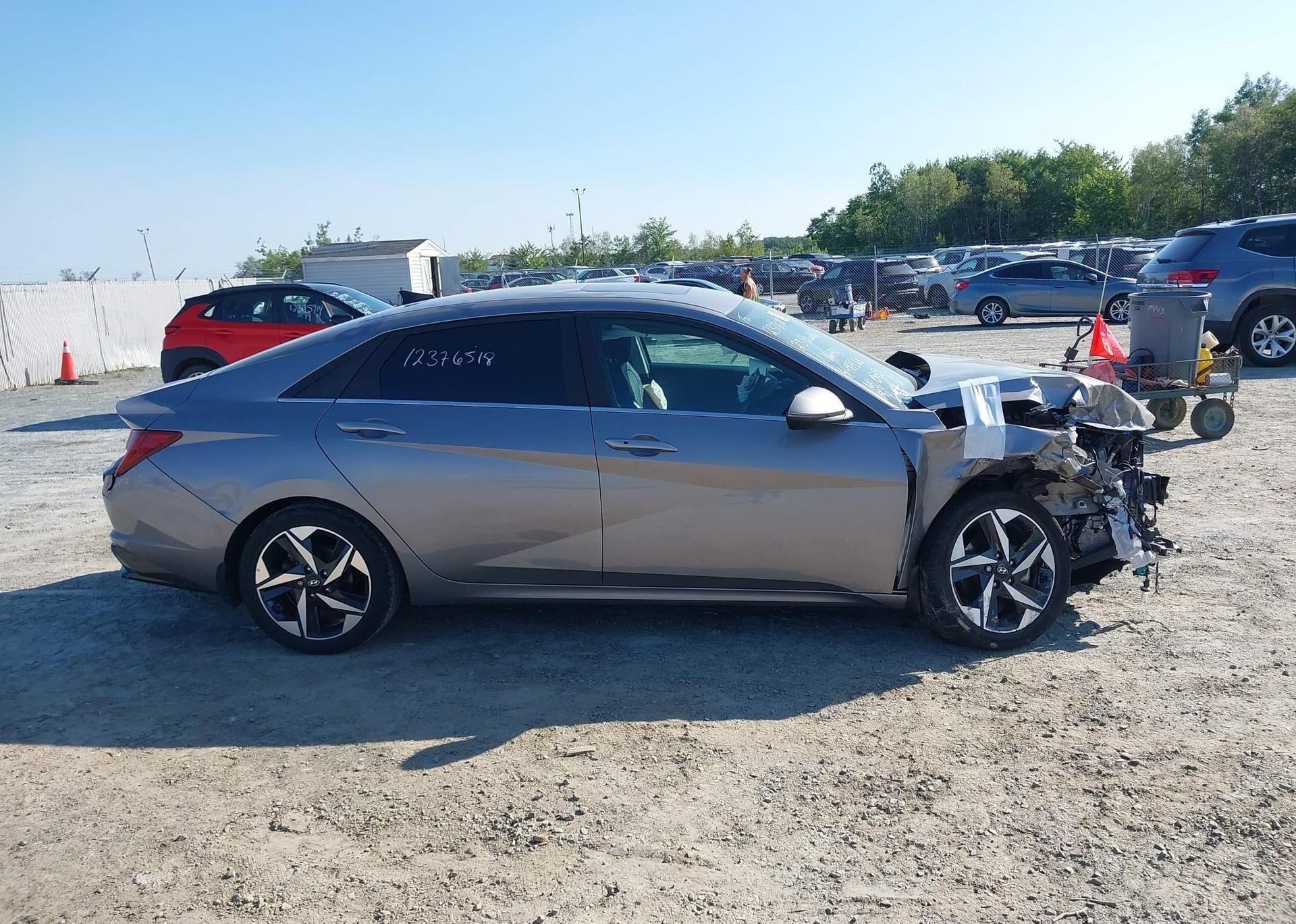 2023 HYUNDAI ELANTRA HYBRID LUXURY