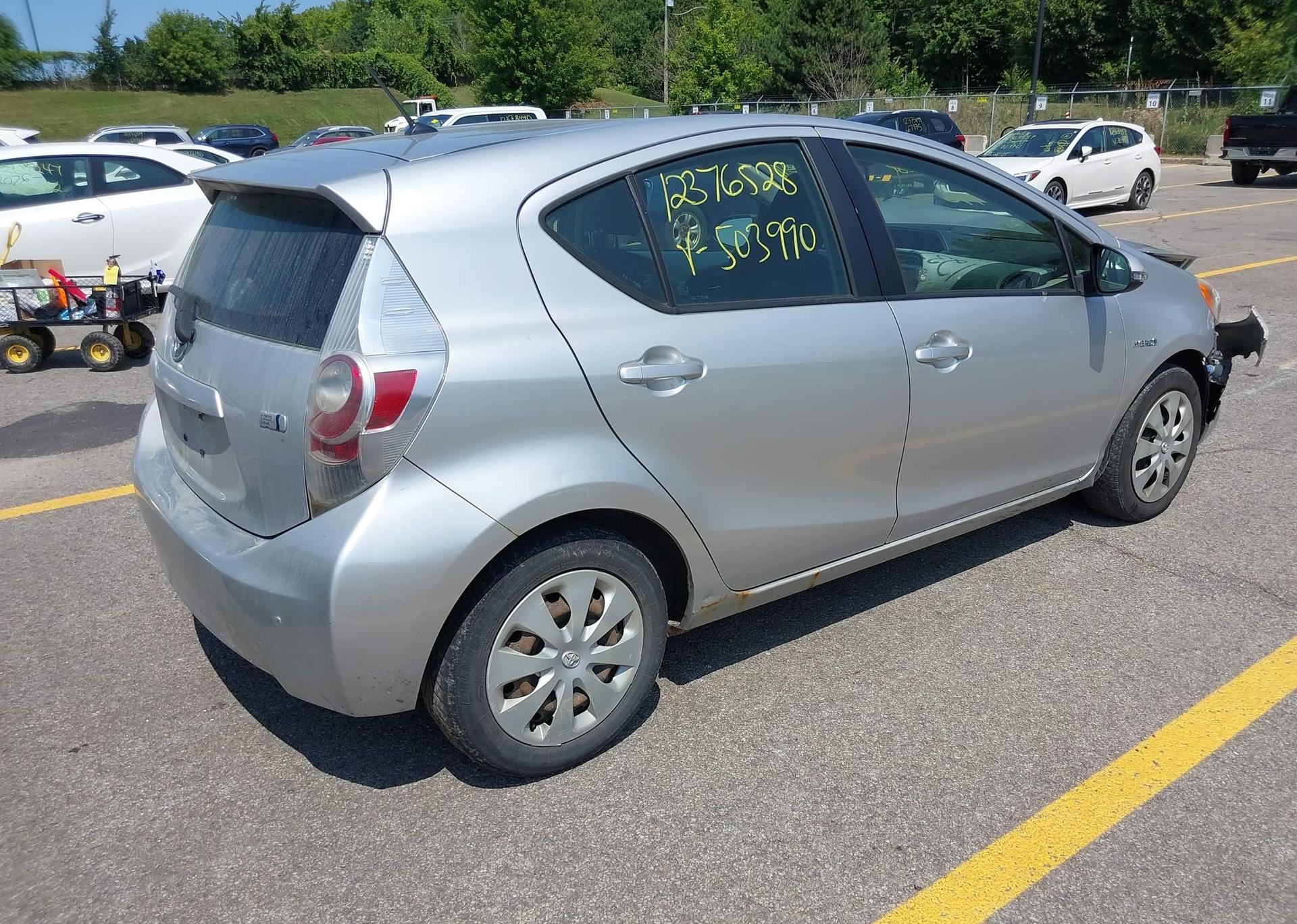 2012 TOYOTA Prius c