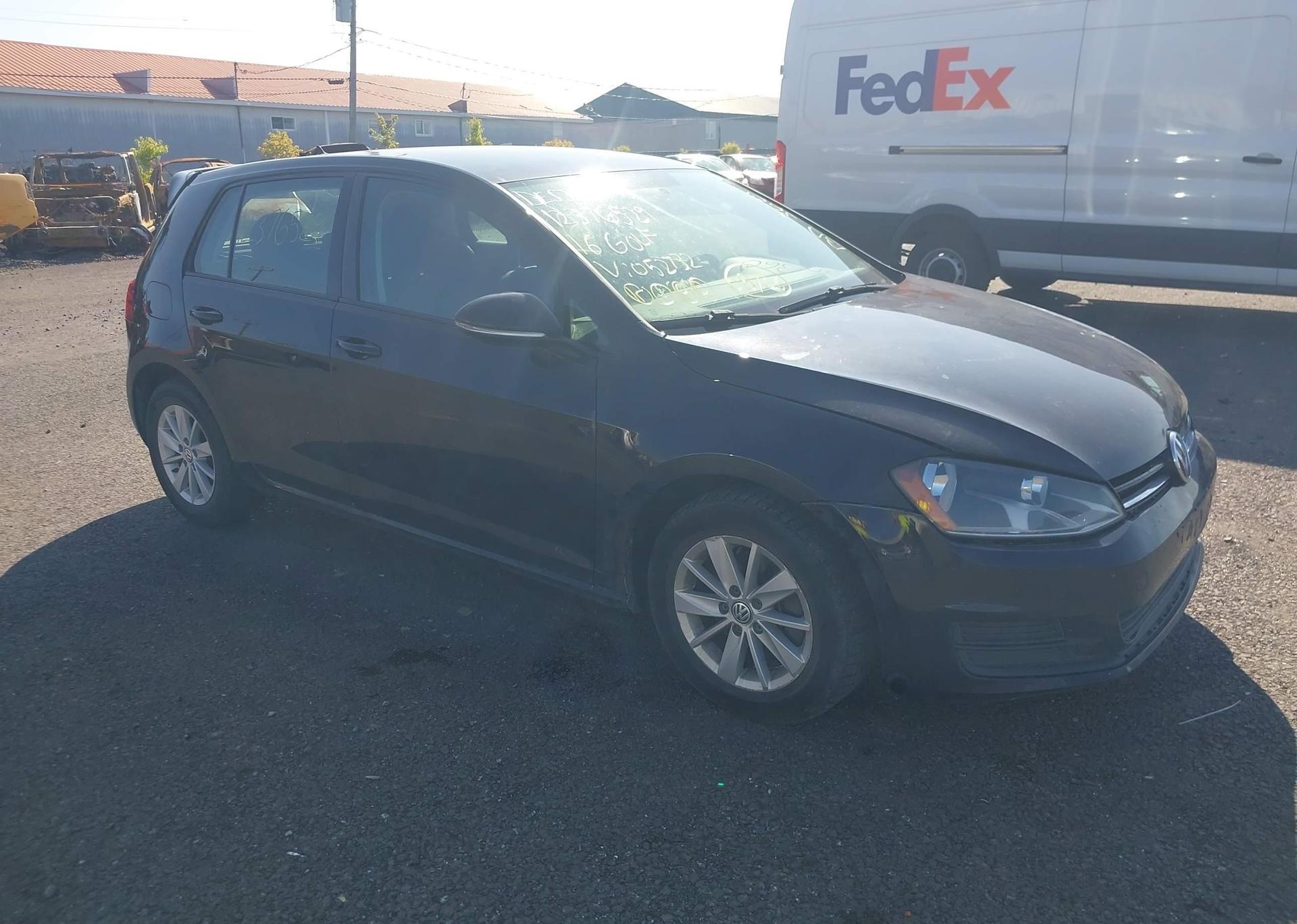 2016 VOLKSWAGEN GOLF S