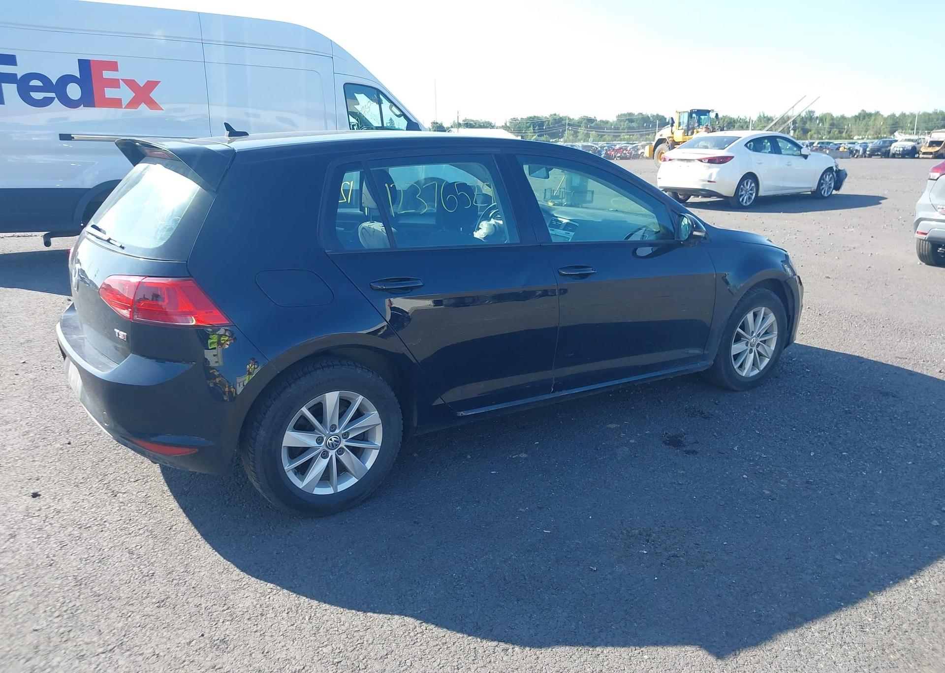 2016 VOLKSWAGEN GOLF S