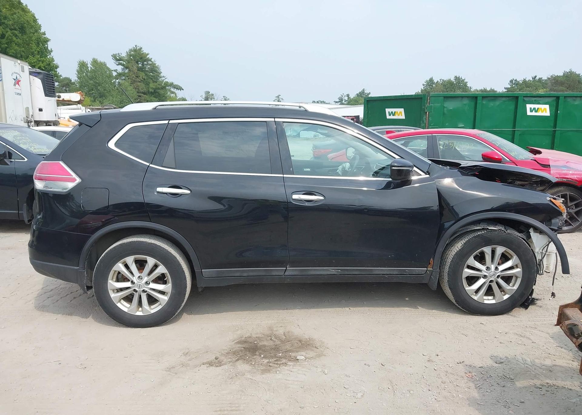 2015 NISSAN ROGUE S