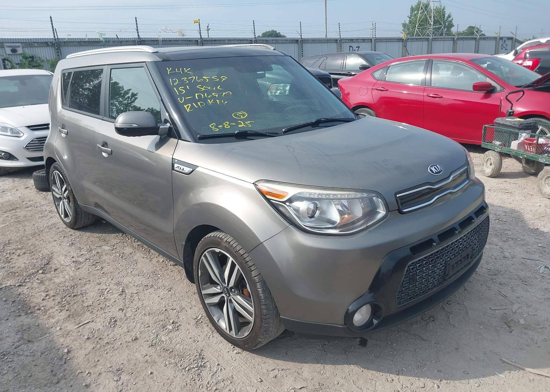 2015 KIA SOUL !