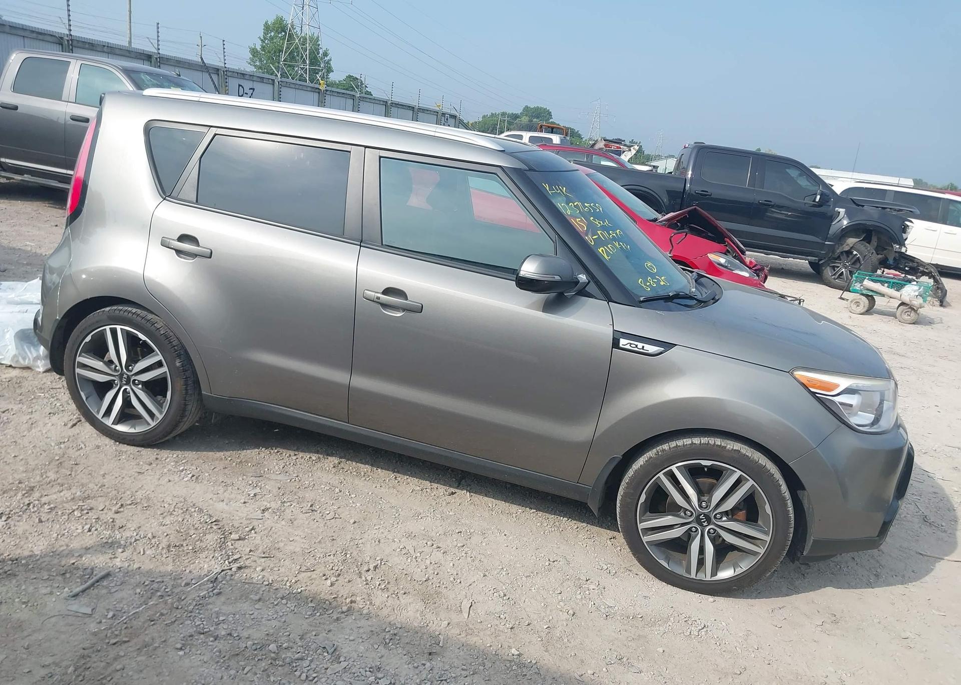 2015 KIA SOUL !