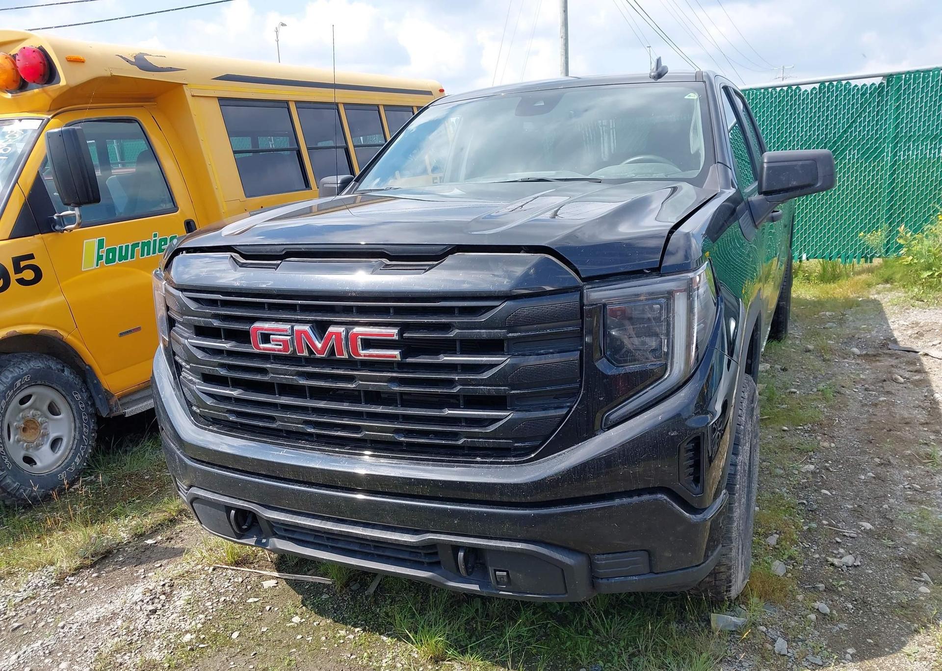 2023 GMC SIERRA 1500 PRO