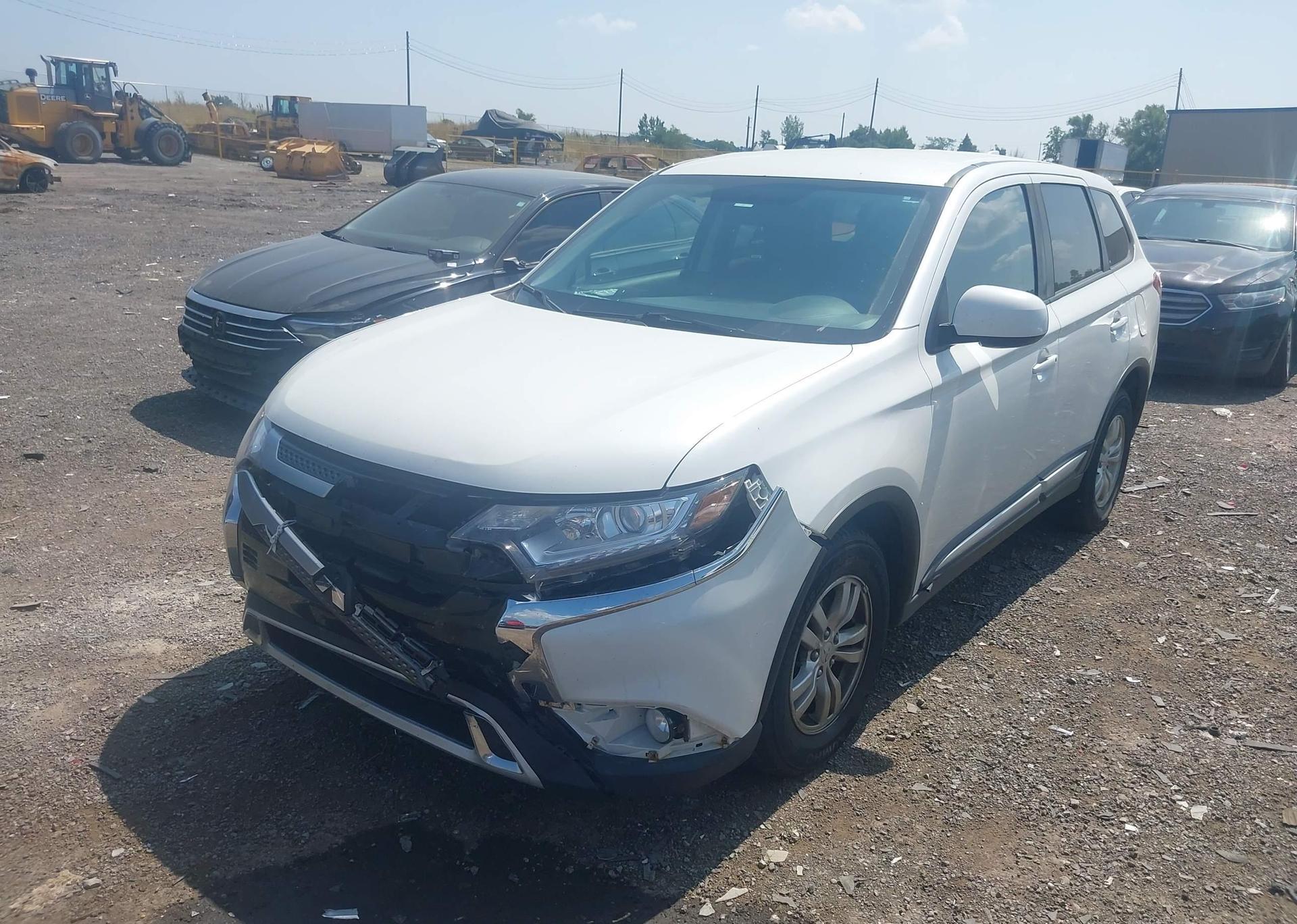 2020 MITSUBISHI OUTLANDER ES