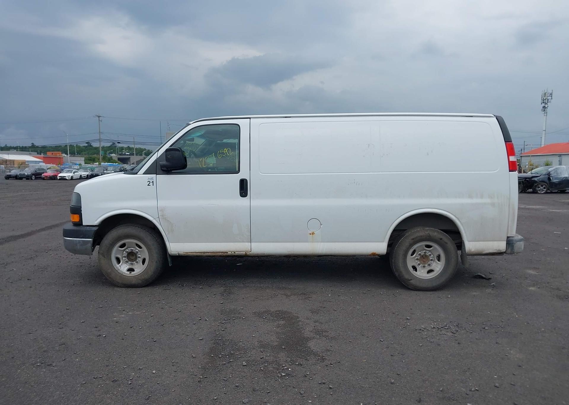 2016 GMC SAVANA G2500