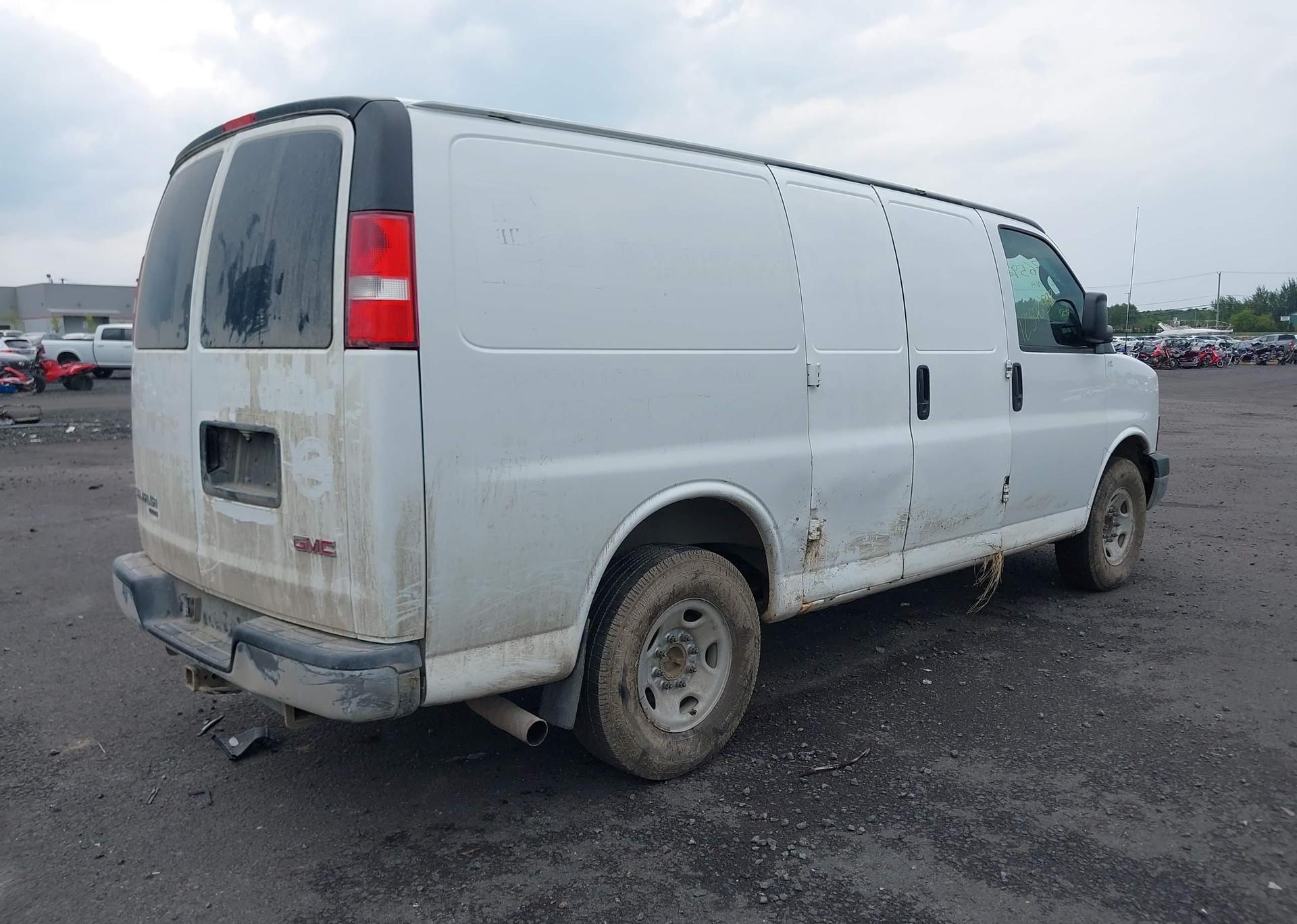 2016 GMC SAVANA G2500