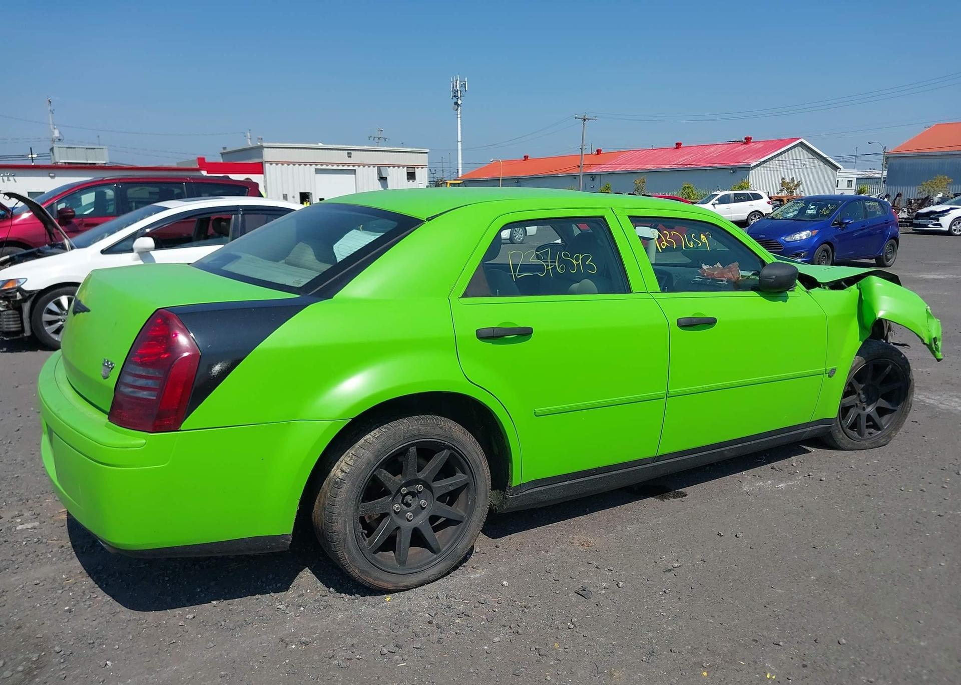 2005 CHRYSLER 300C