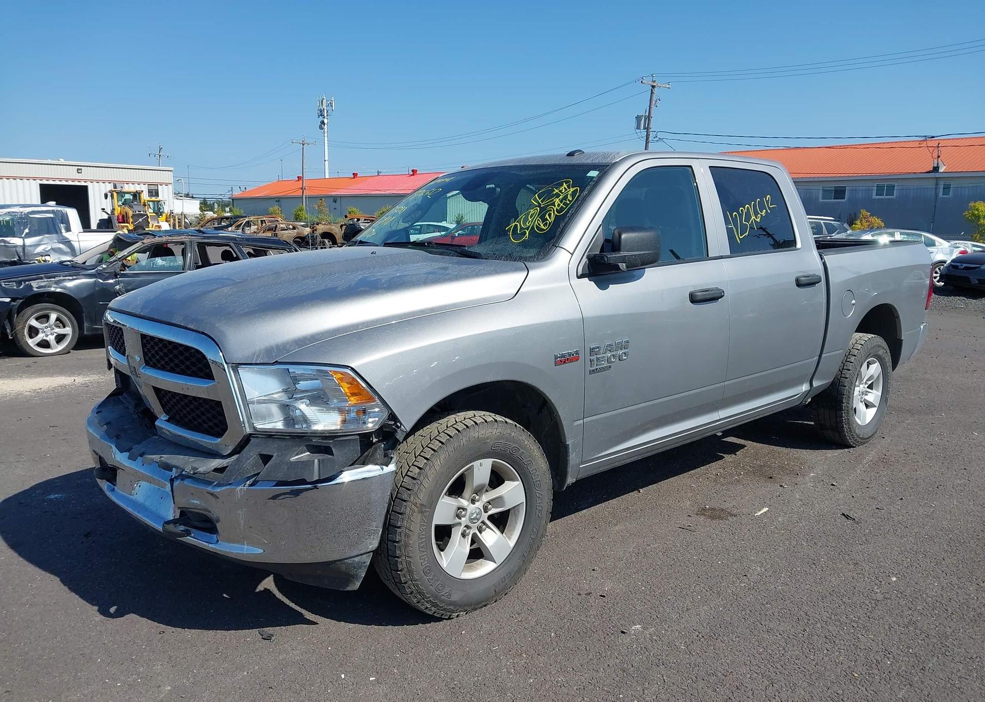2023 RAM 1500 CLASSIC SLT