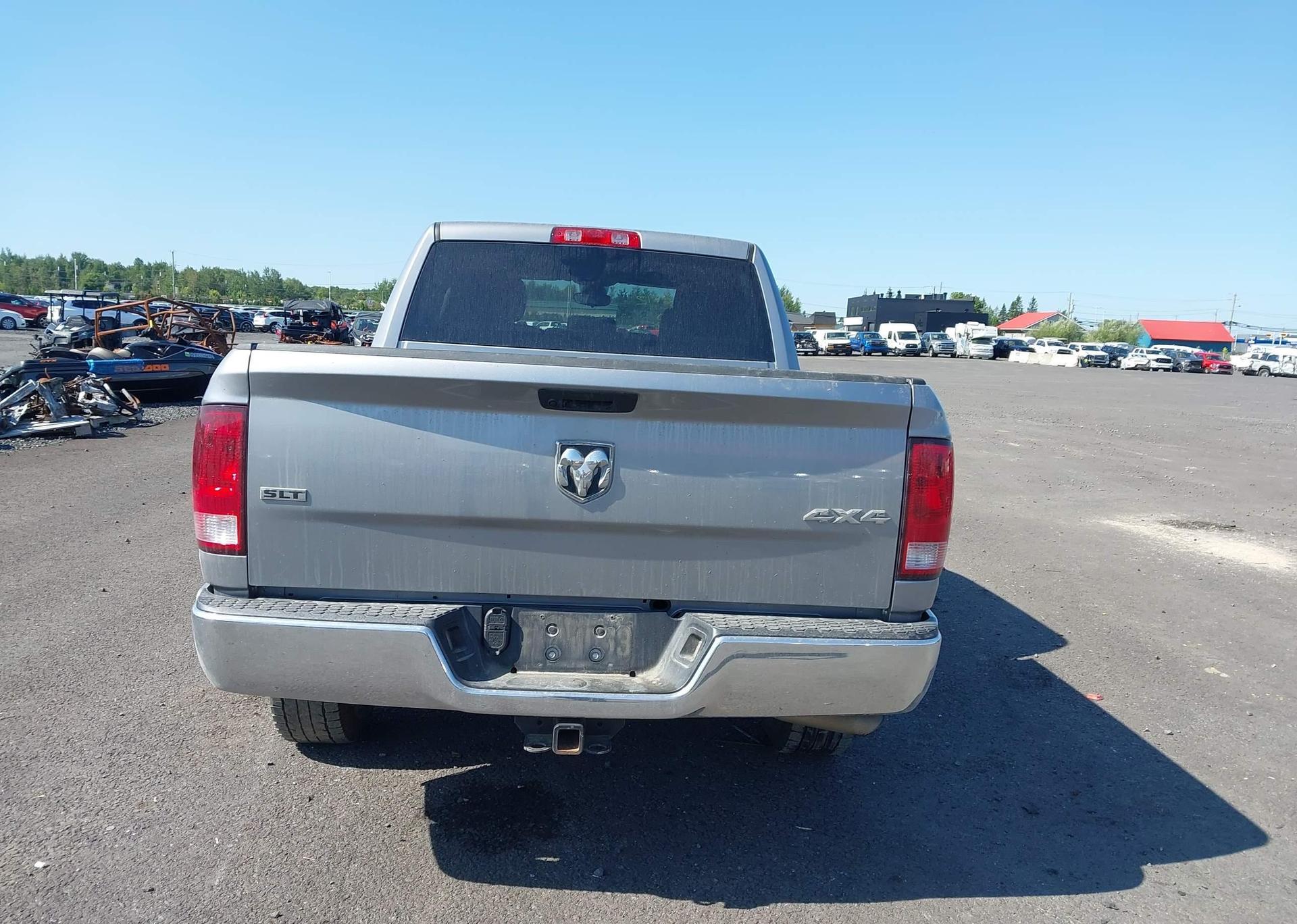 2023 RAM 1500 CLASSIC SLT