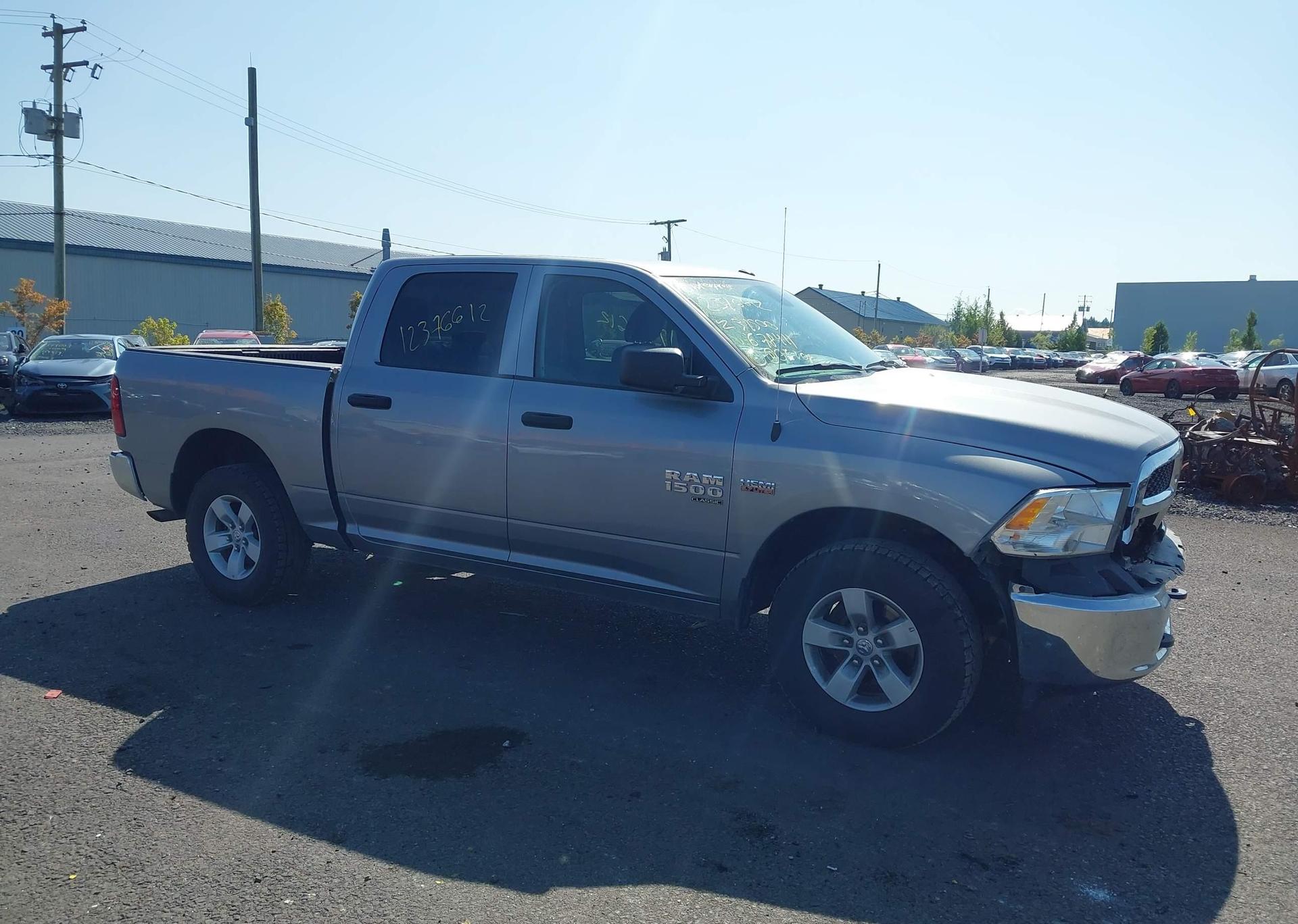 2023 RAM 1500 CLASSIC SLT