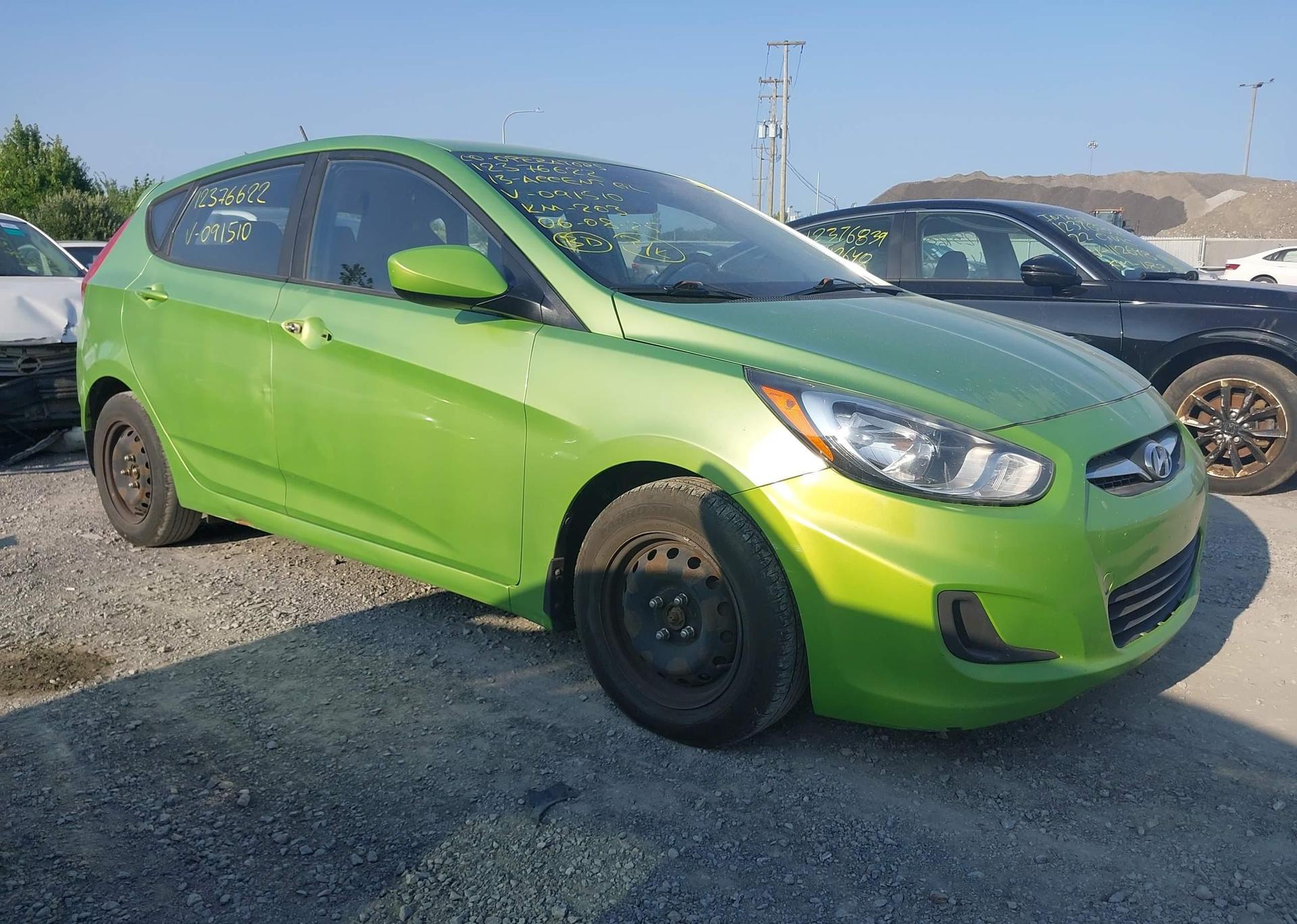 2013 HYUNDAI ACCENT GL