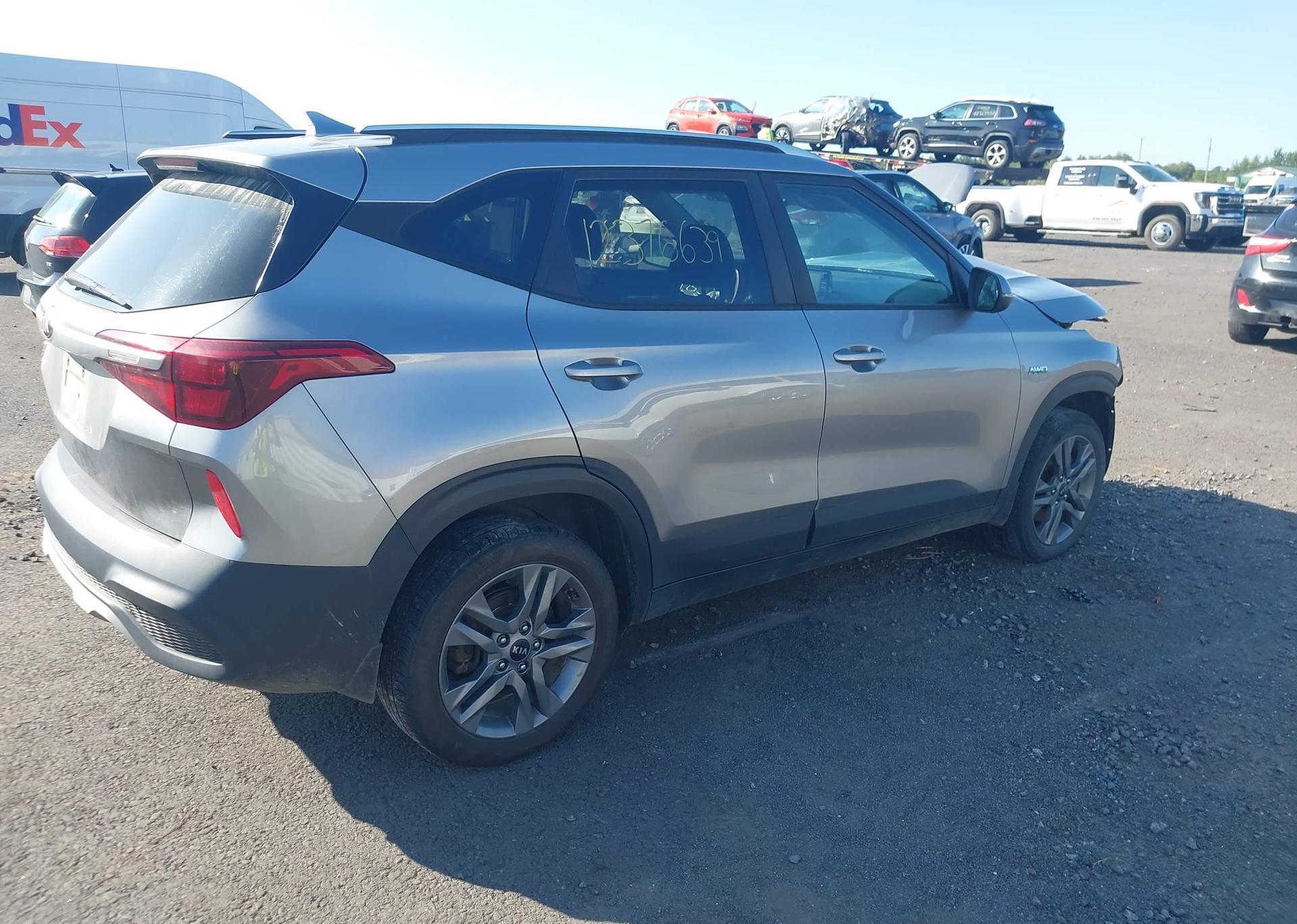 2021 KIA SELTOS LX