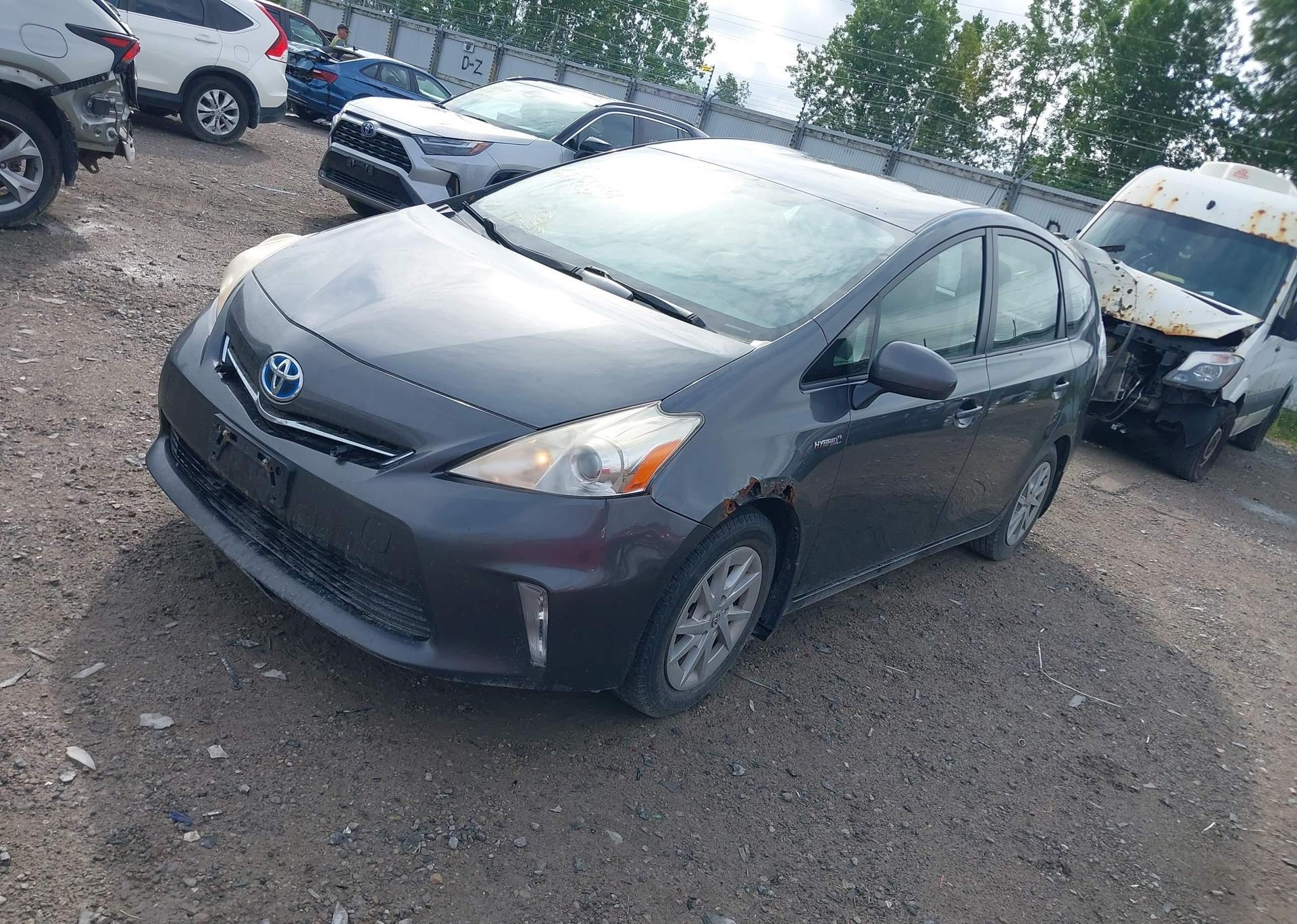 2012 TOYOTA PRIUS V