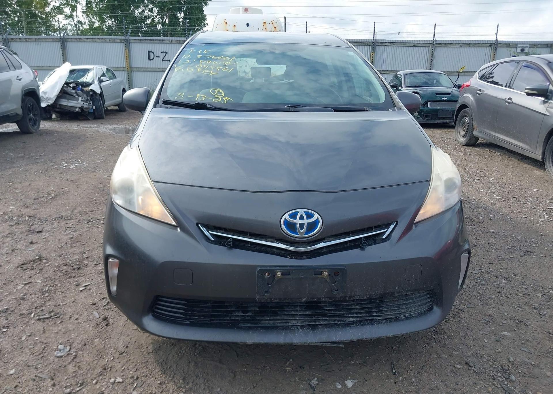 2012 TOYOTA PRIUS V