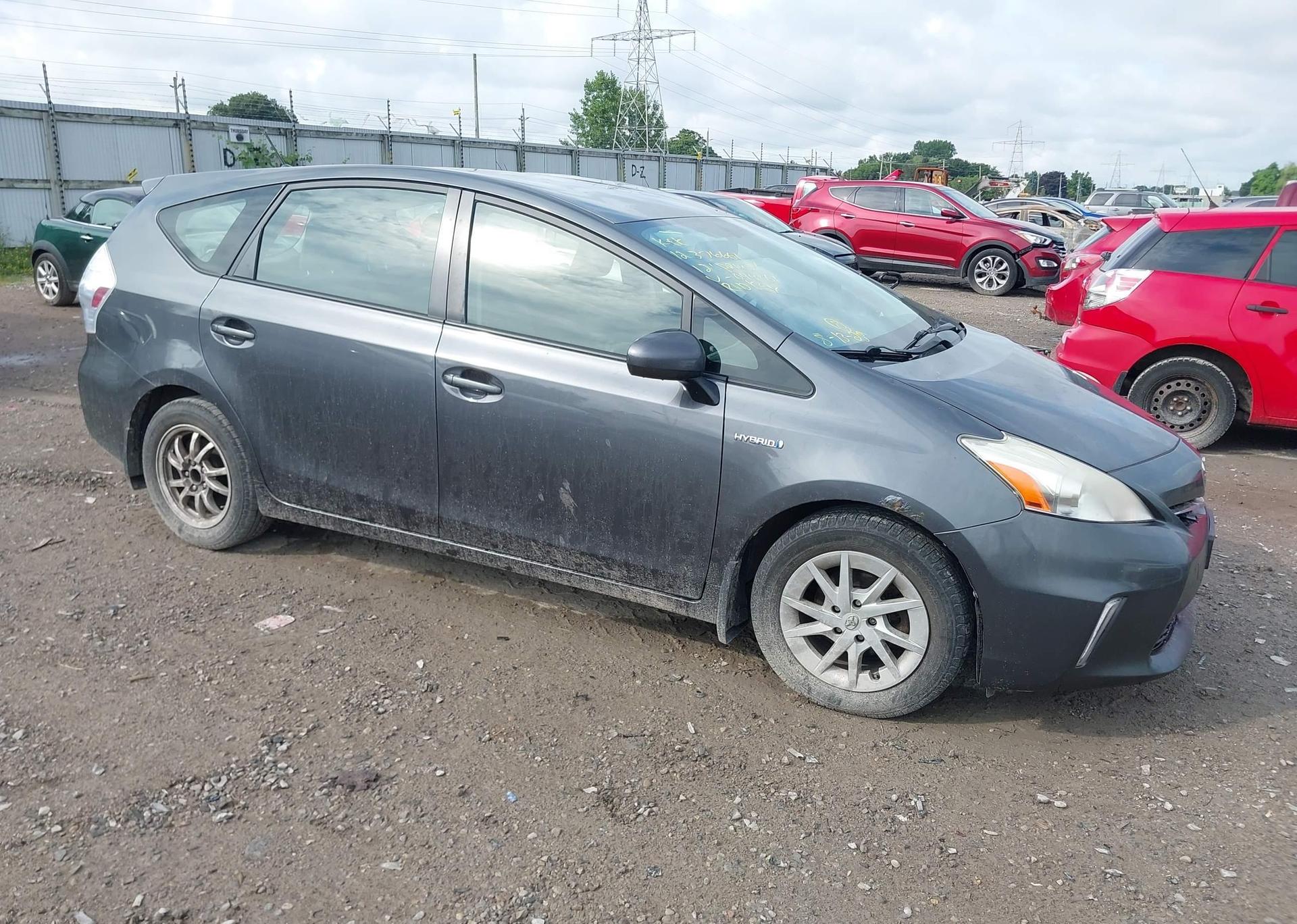 2012 TOYOTA PRIUS V