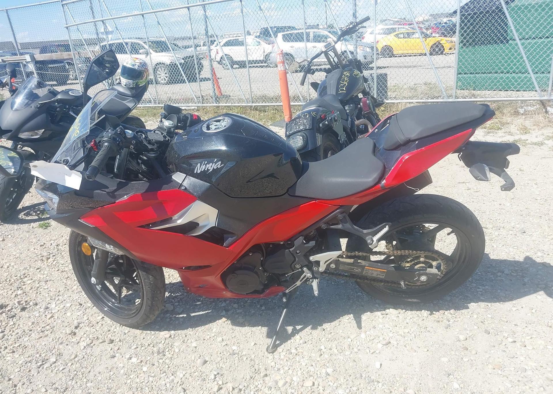 2018 KAWASAKI EX400