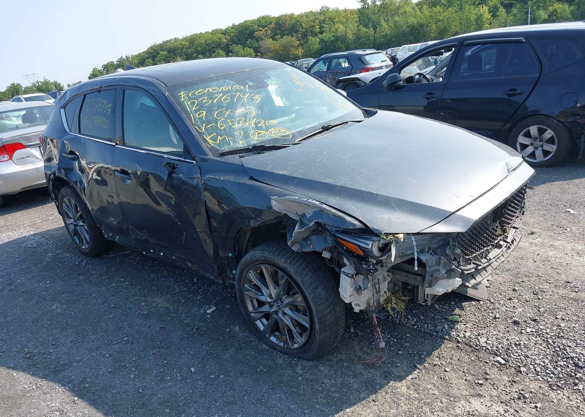 2019 MAZDA CX-5 SIGNATURE