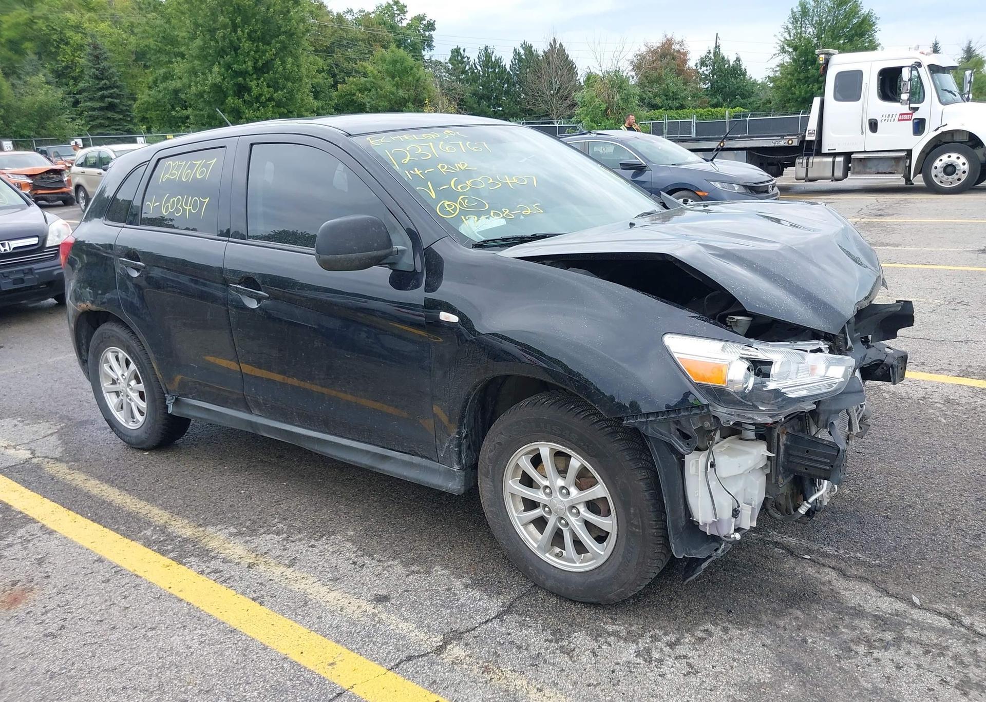 2014 MITSUBISHI RVR SE