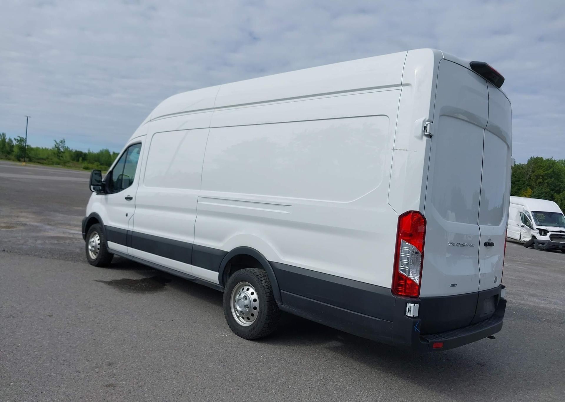 2023 FORD transit t-250