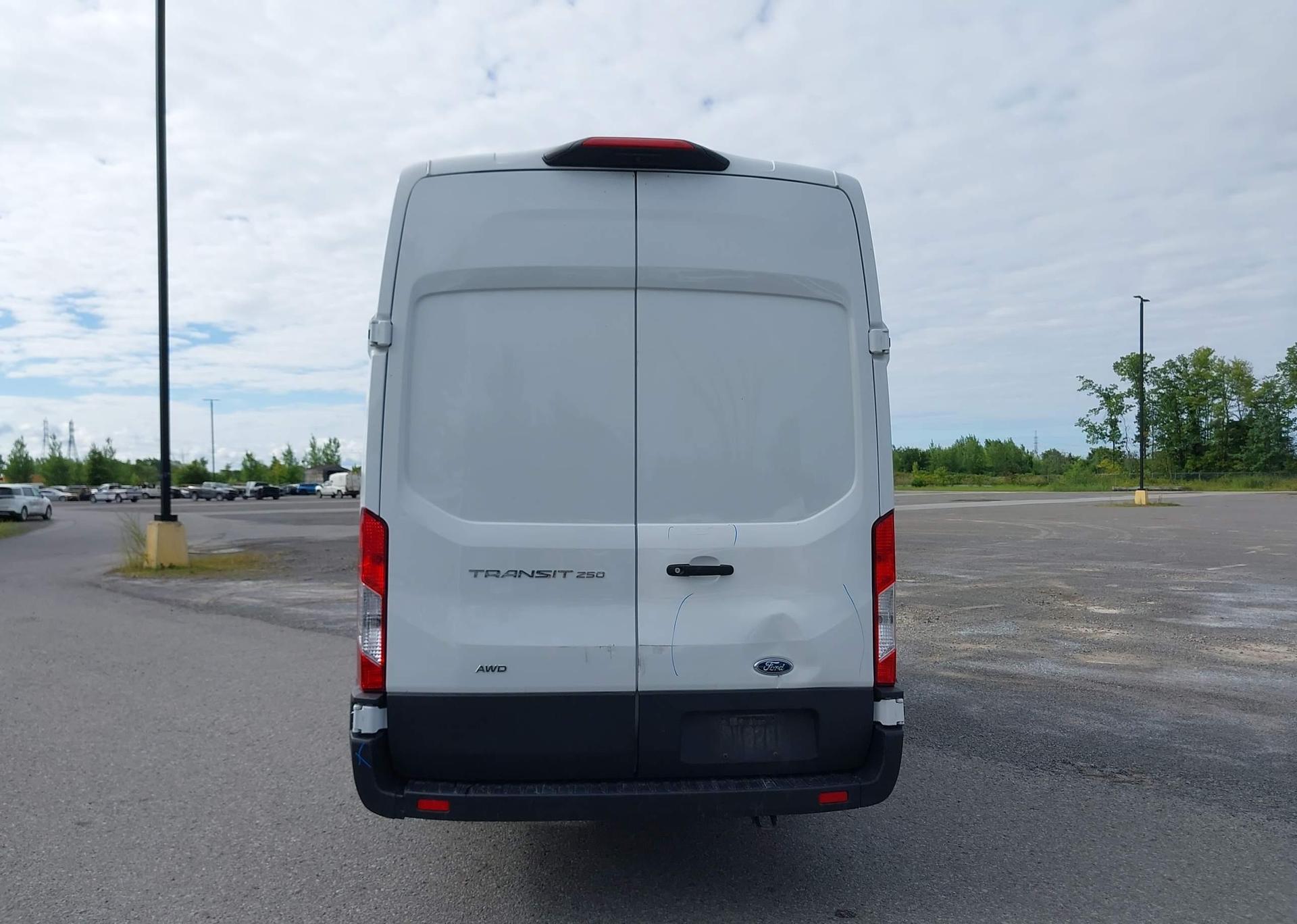 2023 FORD transit t-250
