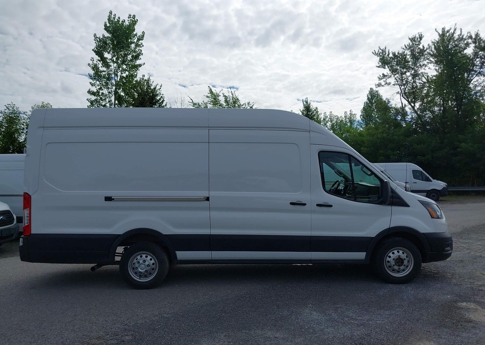 2023 FORD transit t-250