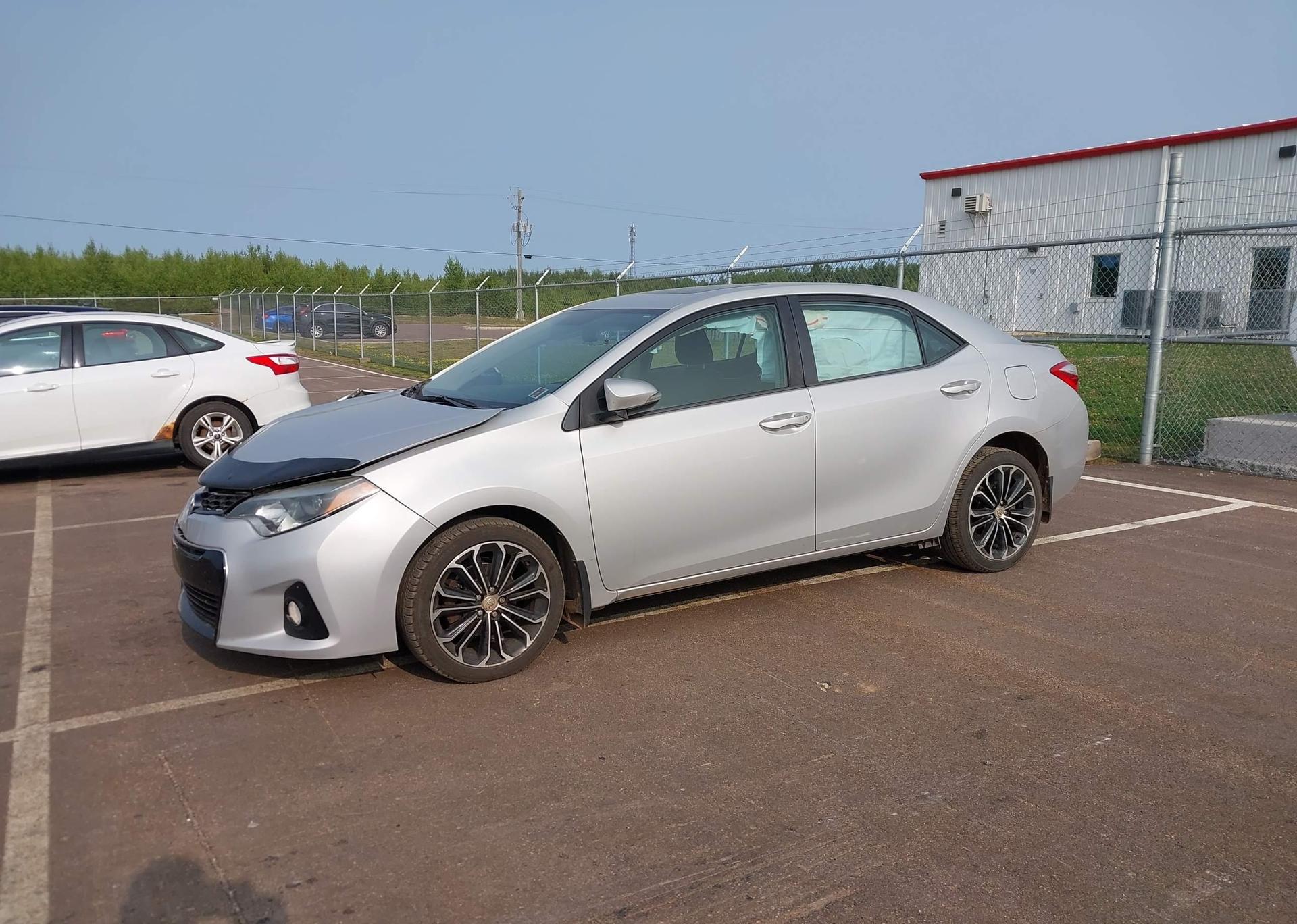 2015 TOYOTA COROLLA S