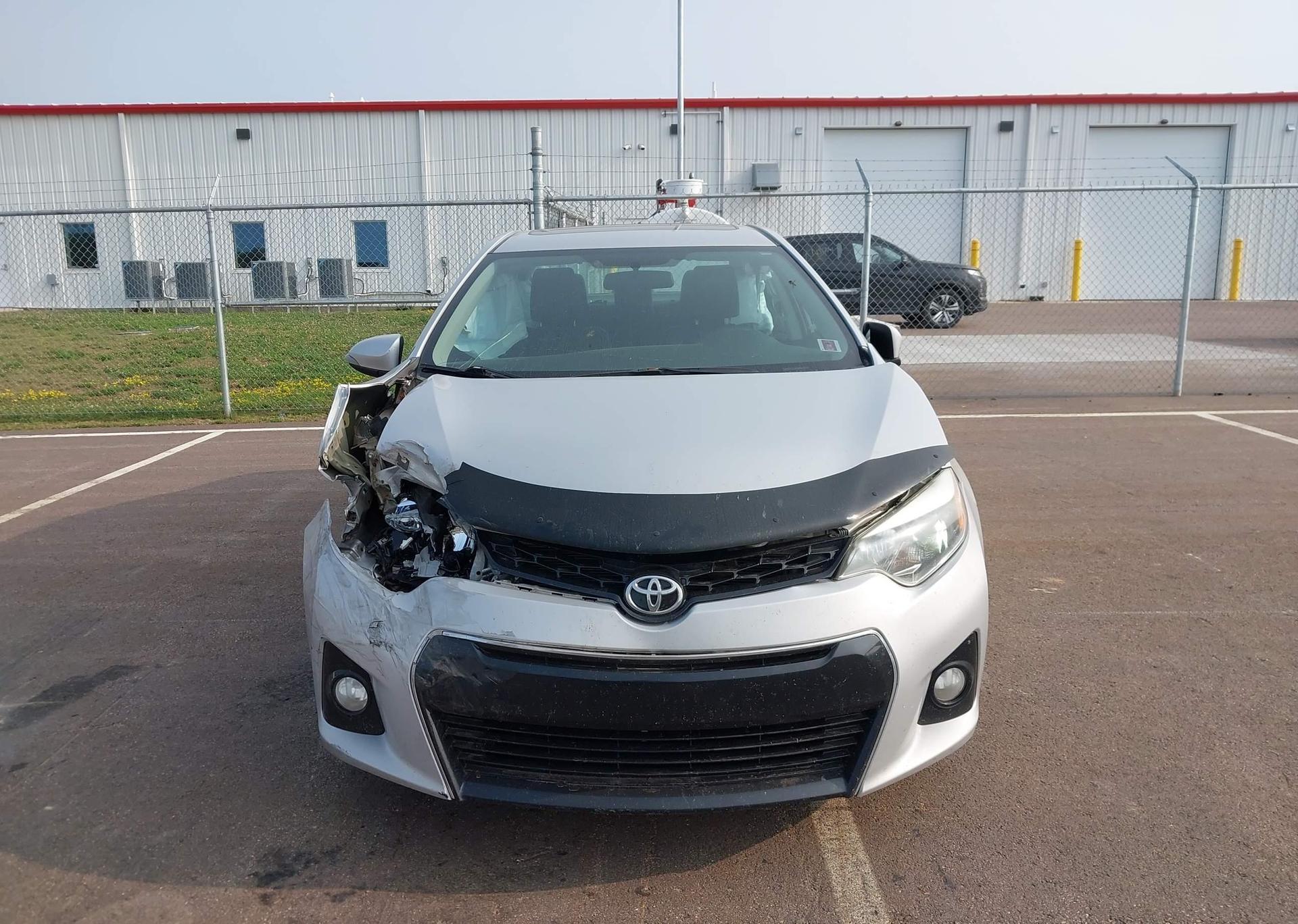 2015 TOYOTA COROLLA S