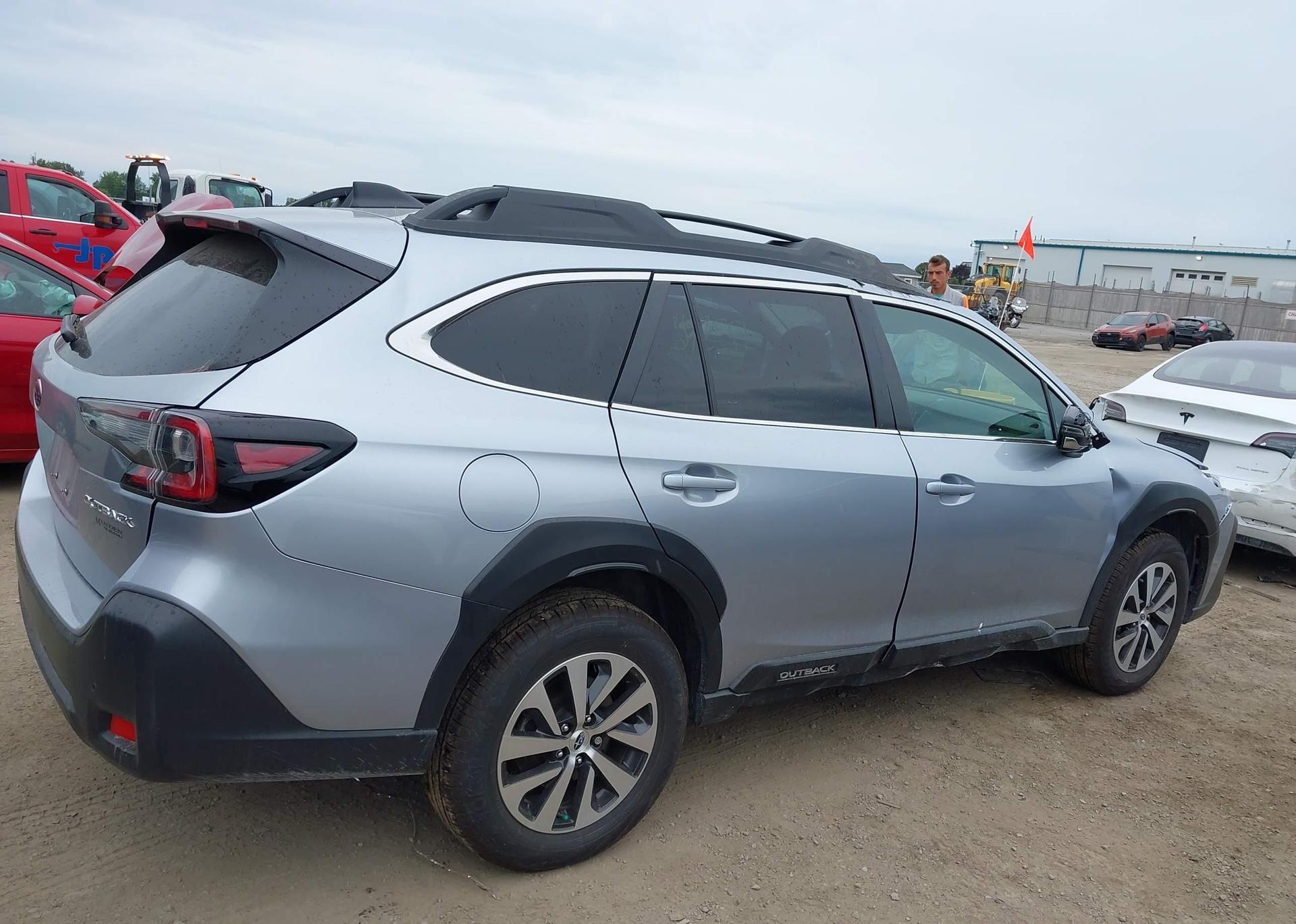 2025 SUBARU OUTBACK TOURING