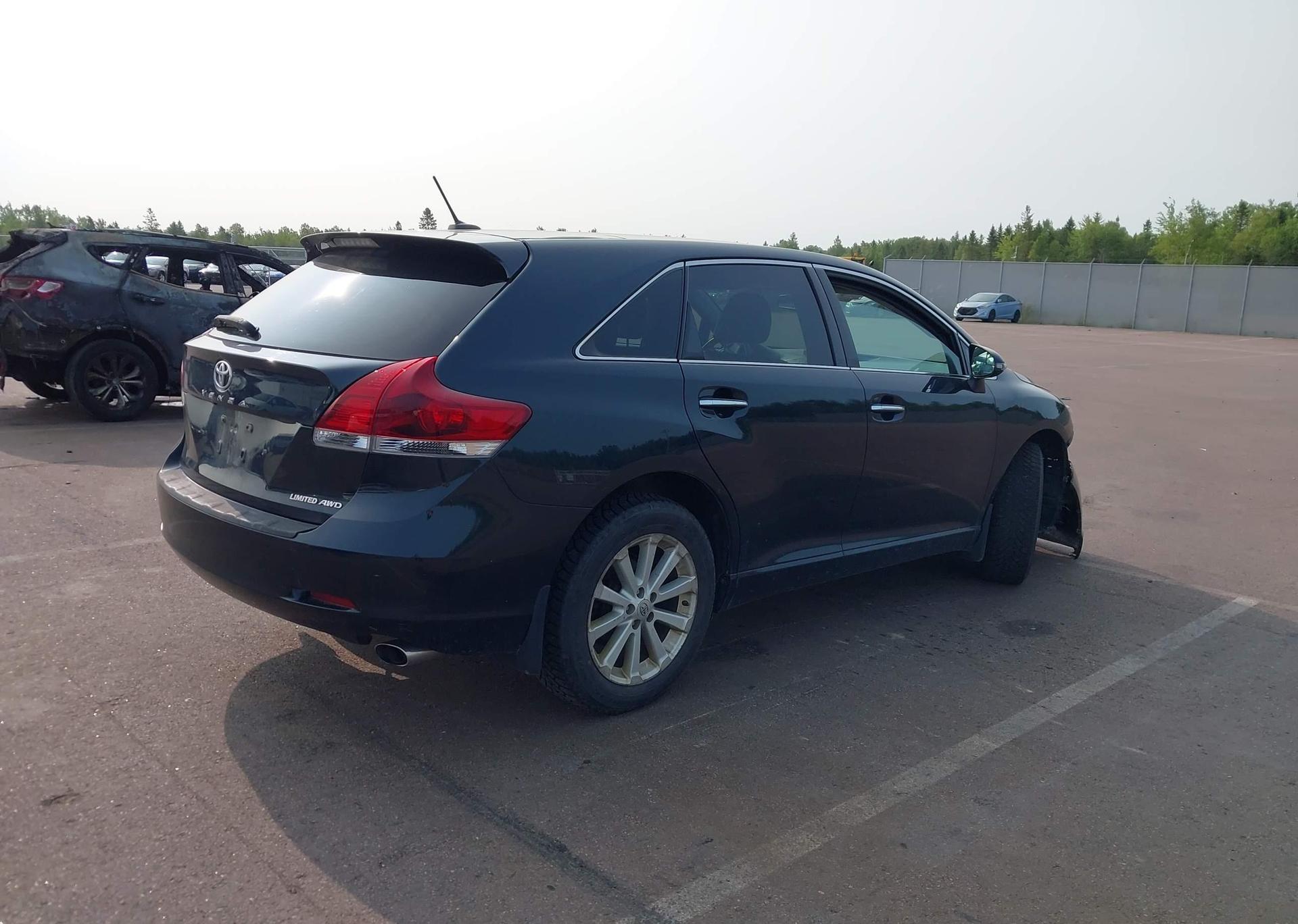 2014 TOYOTA VENZA