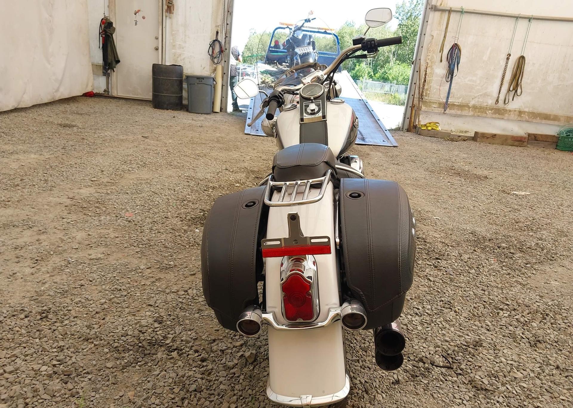 2008 HARLEY-DAVIDSON FLSTN